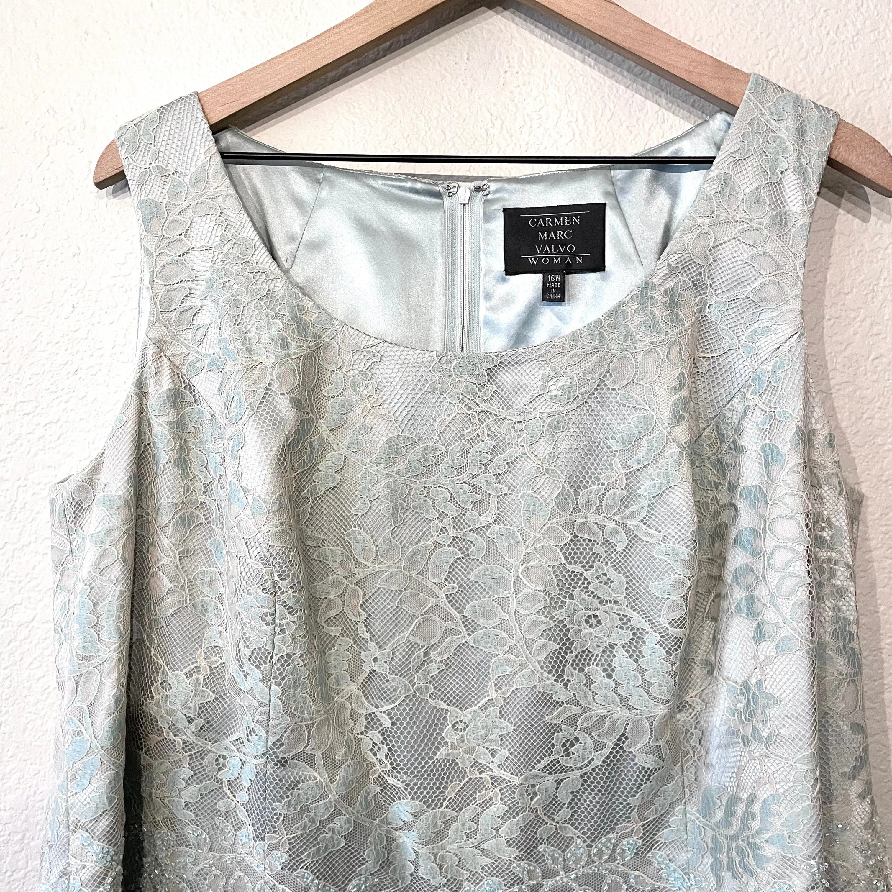 2Pc Lace Beaded Top Skirt Set