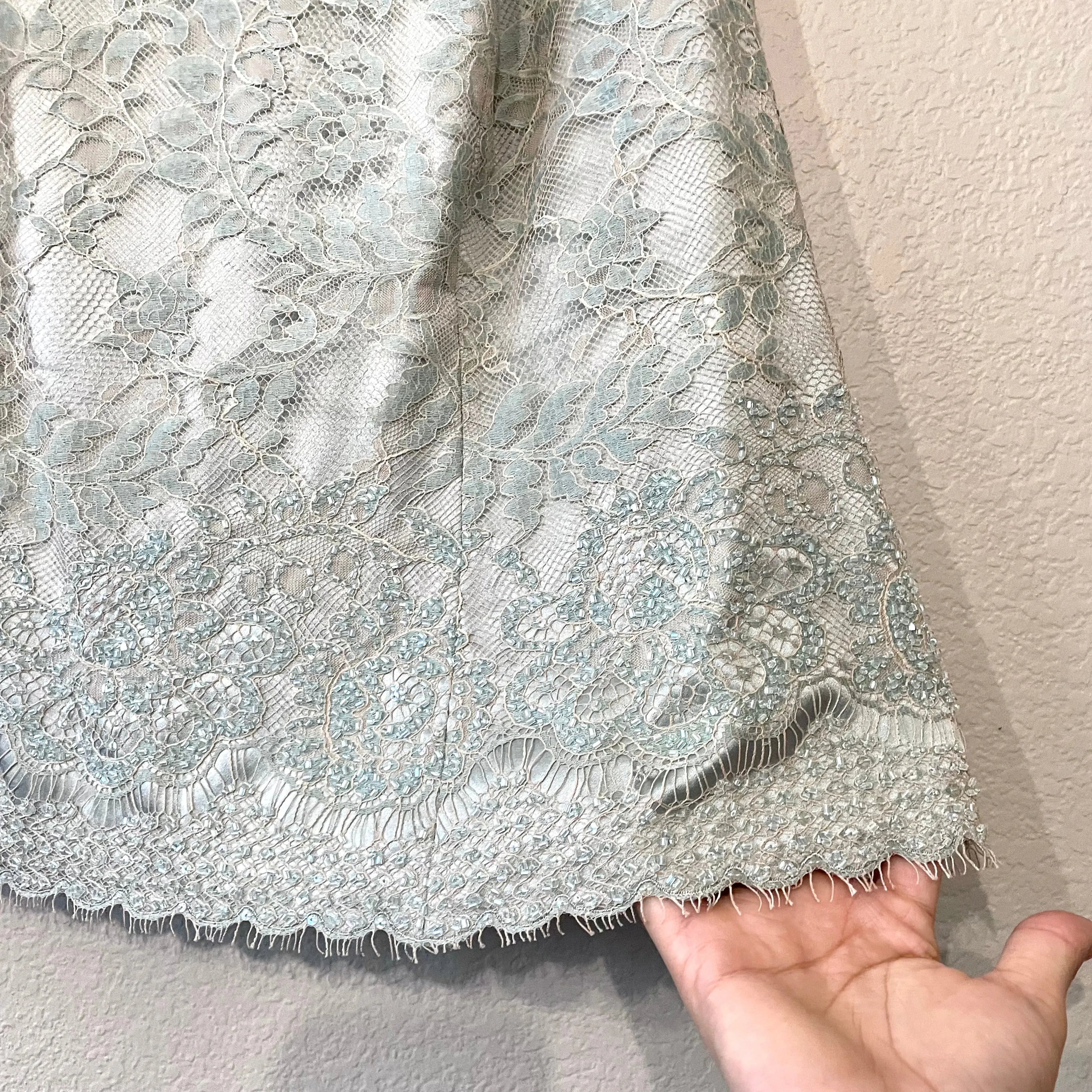 2Pc Lace Beaded Top Skirt Set