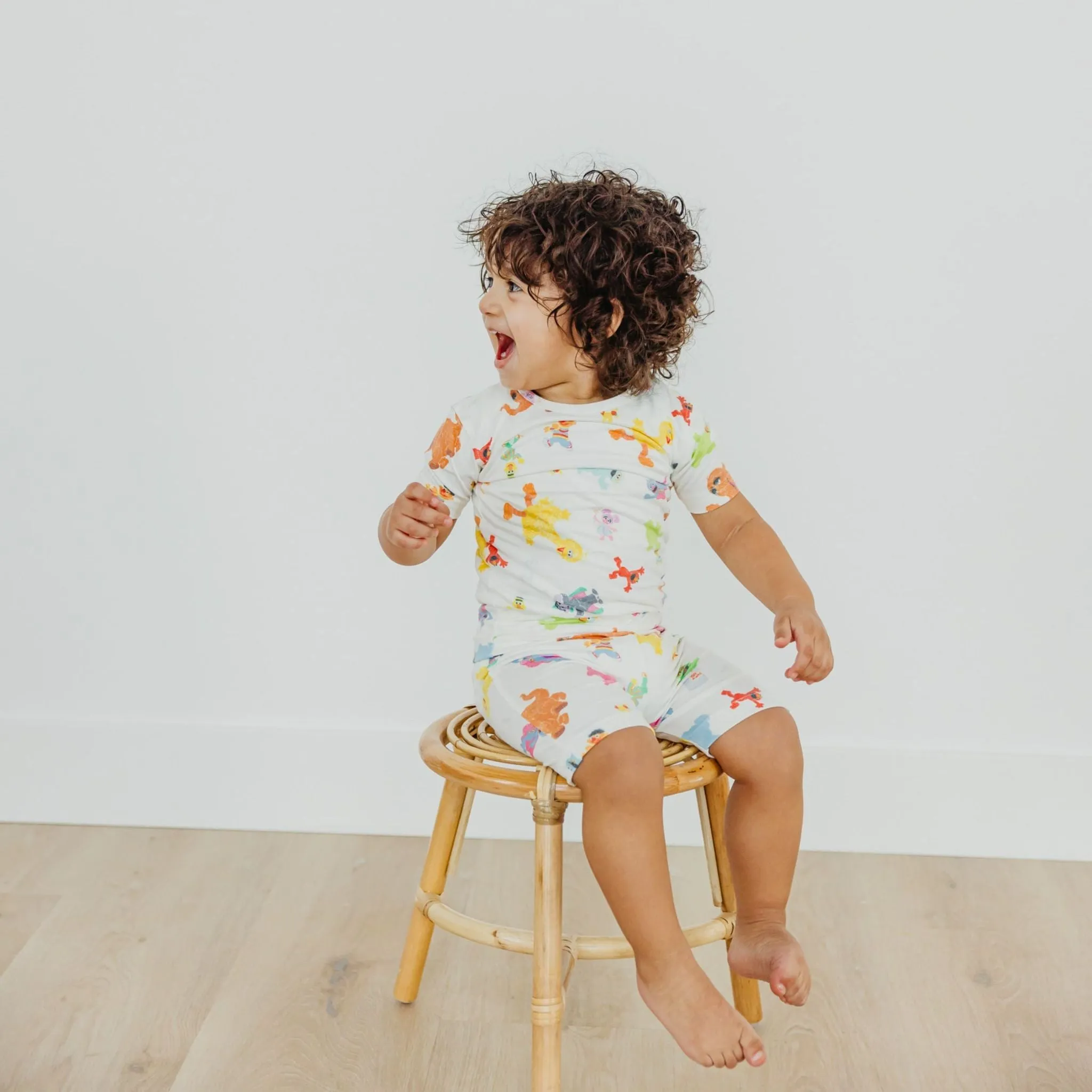 2pc Short Sleeve Pajama Set - Sesame Friends