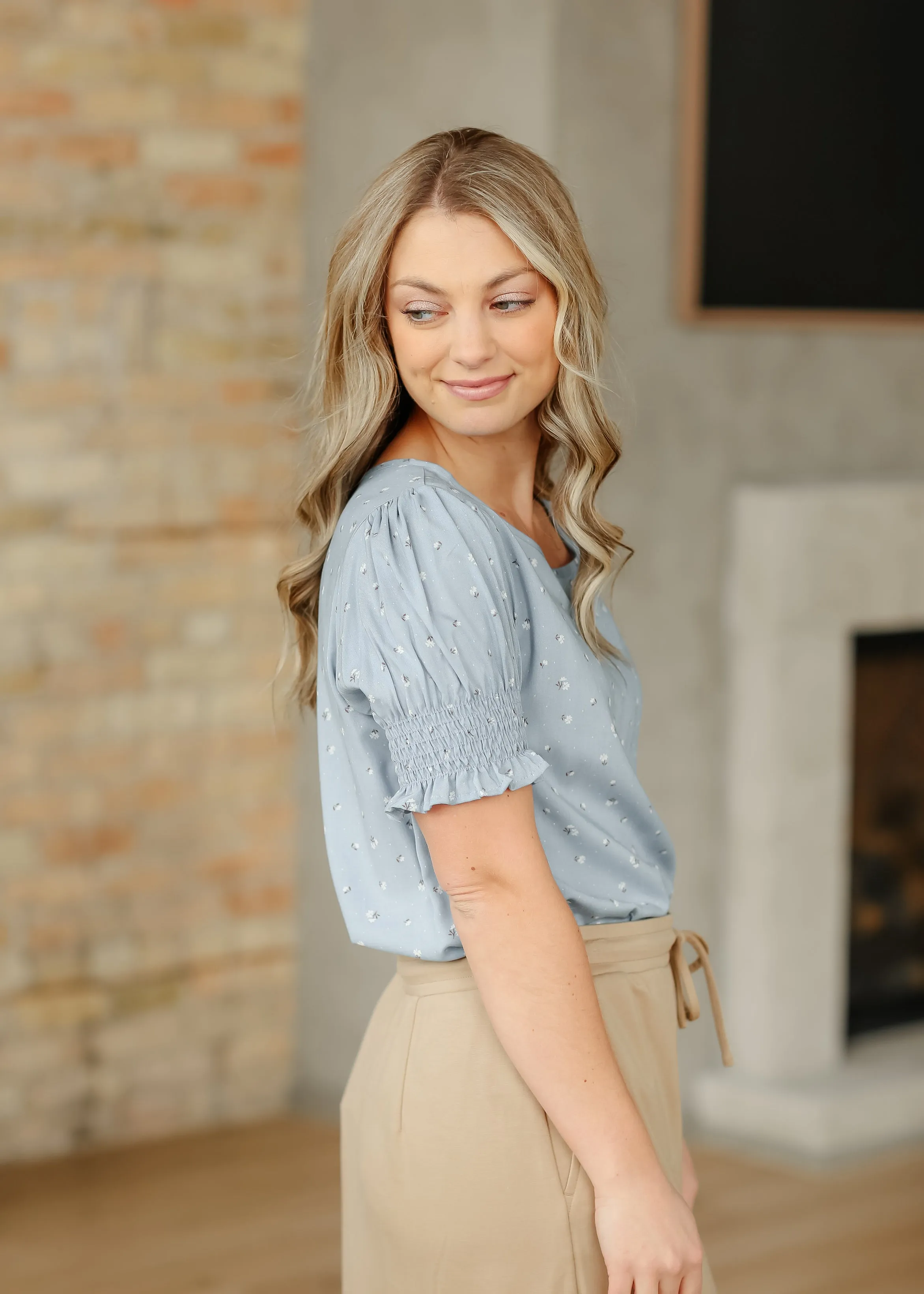 Alisa Short Ruffle Sleeve Top