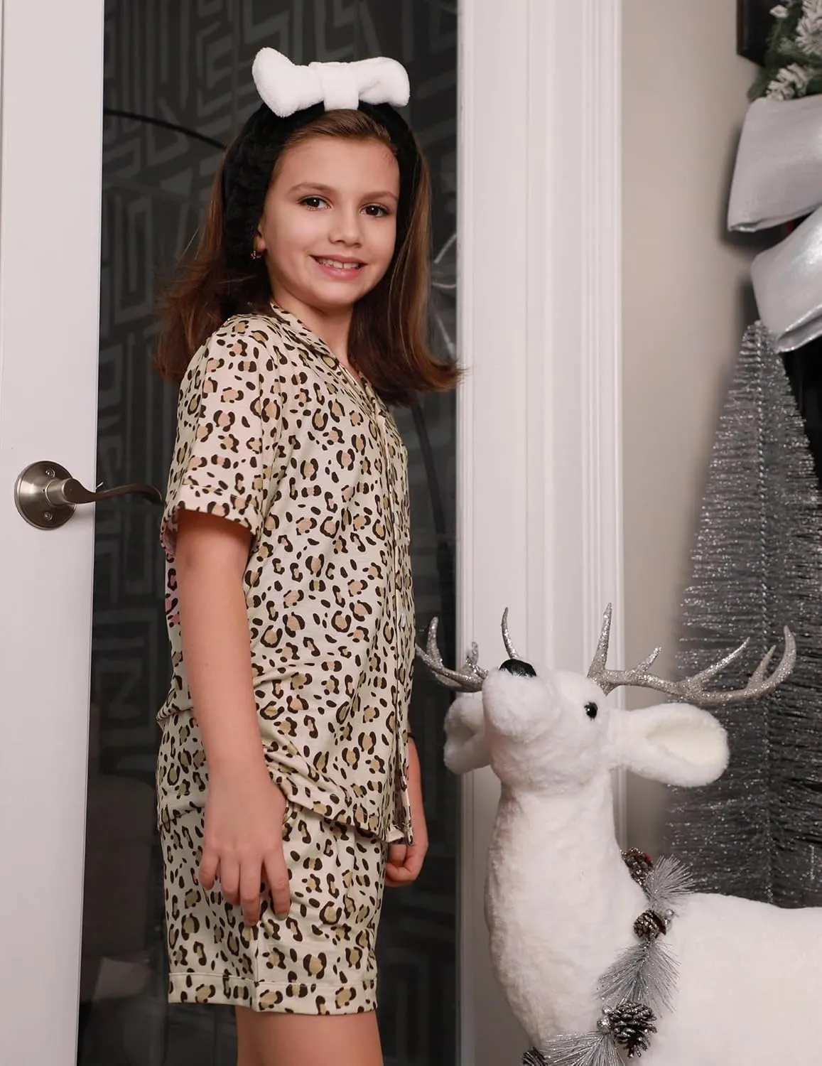 Arshiner Girls Pajamas Sets Short Sleeve Kids Pjs Button Down Sleepwear