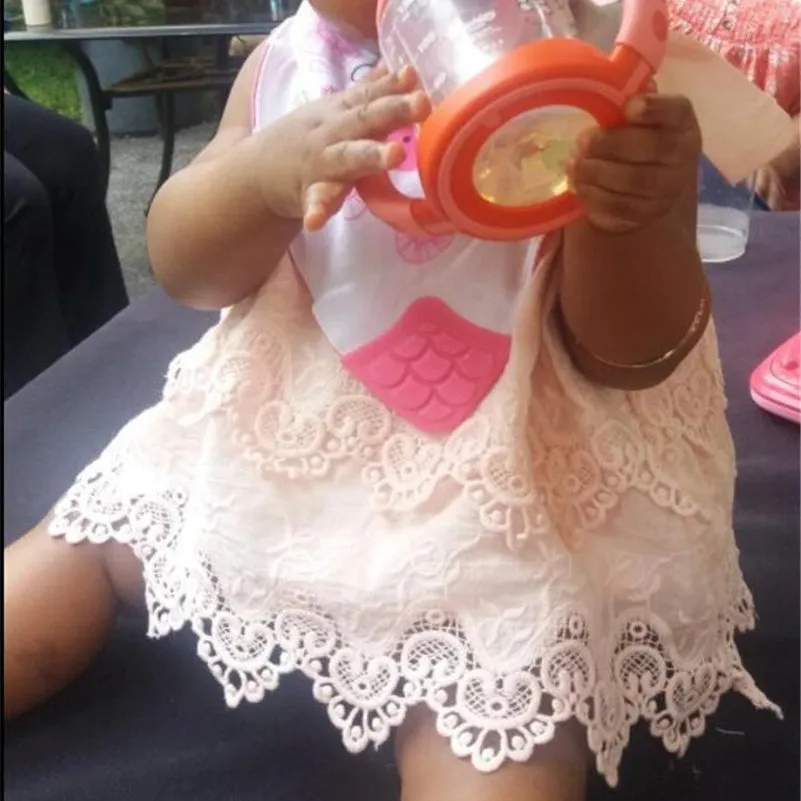 Baby Girls Solid Color Lace Rompers Wholesale 23030202