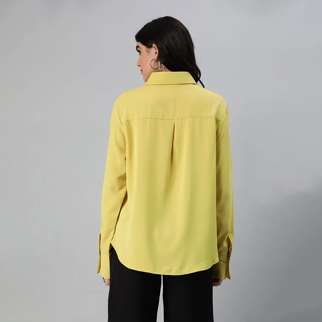 Basic Long Sleeved Collared Shirt