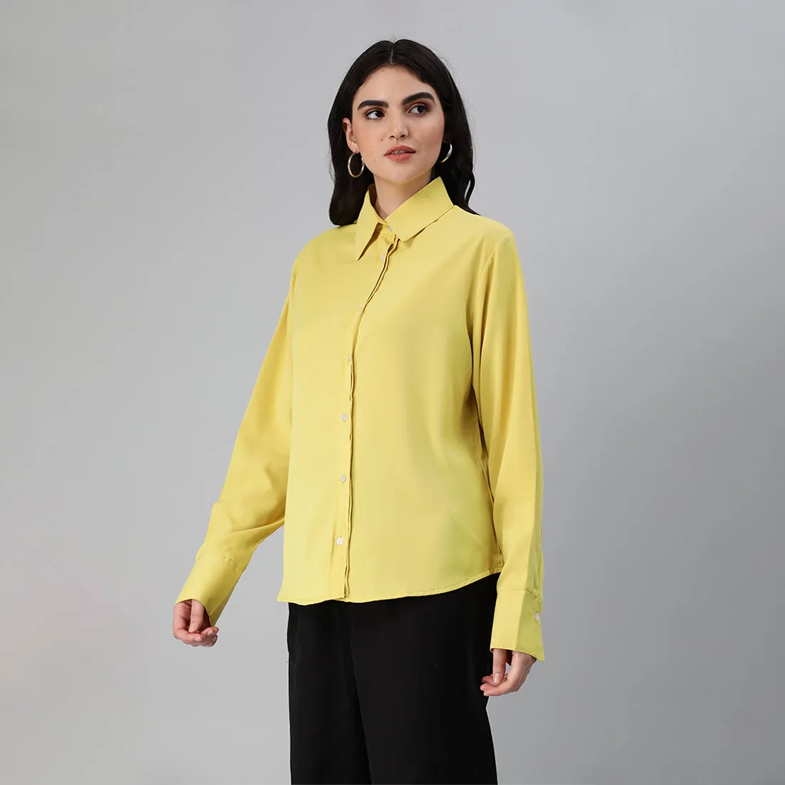 Basic Long Sleeved Collared Shirt