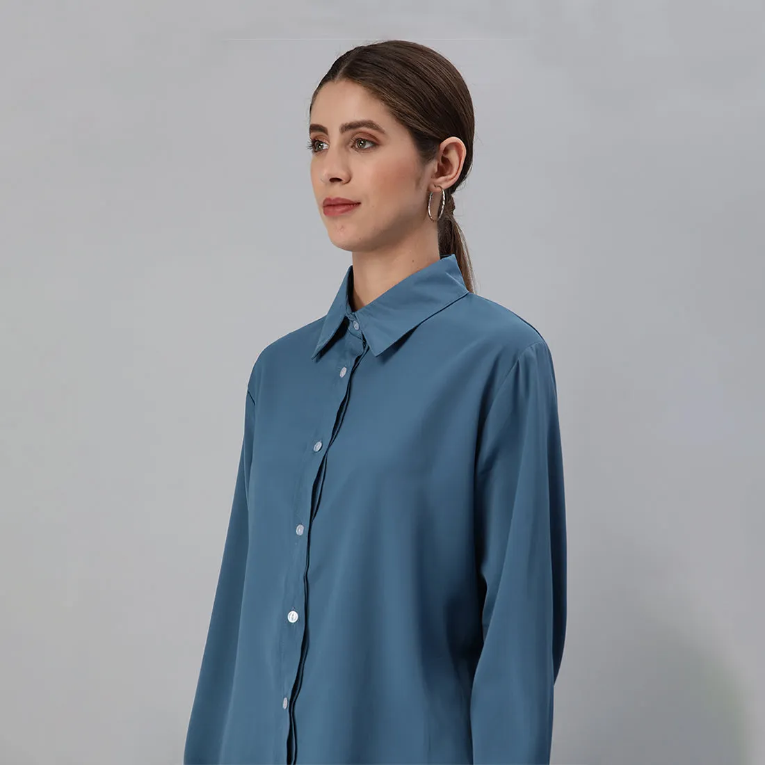 Basic Long Sleeved Collared Shirt