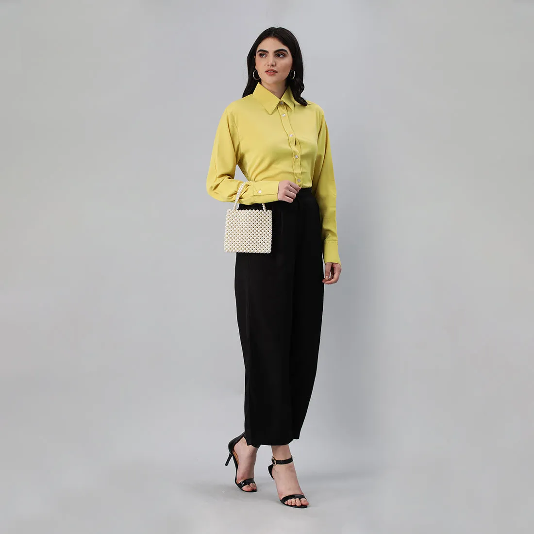 Basic Long Sleeved Collared Shirt