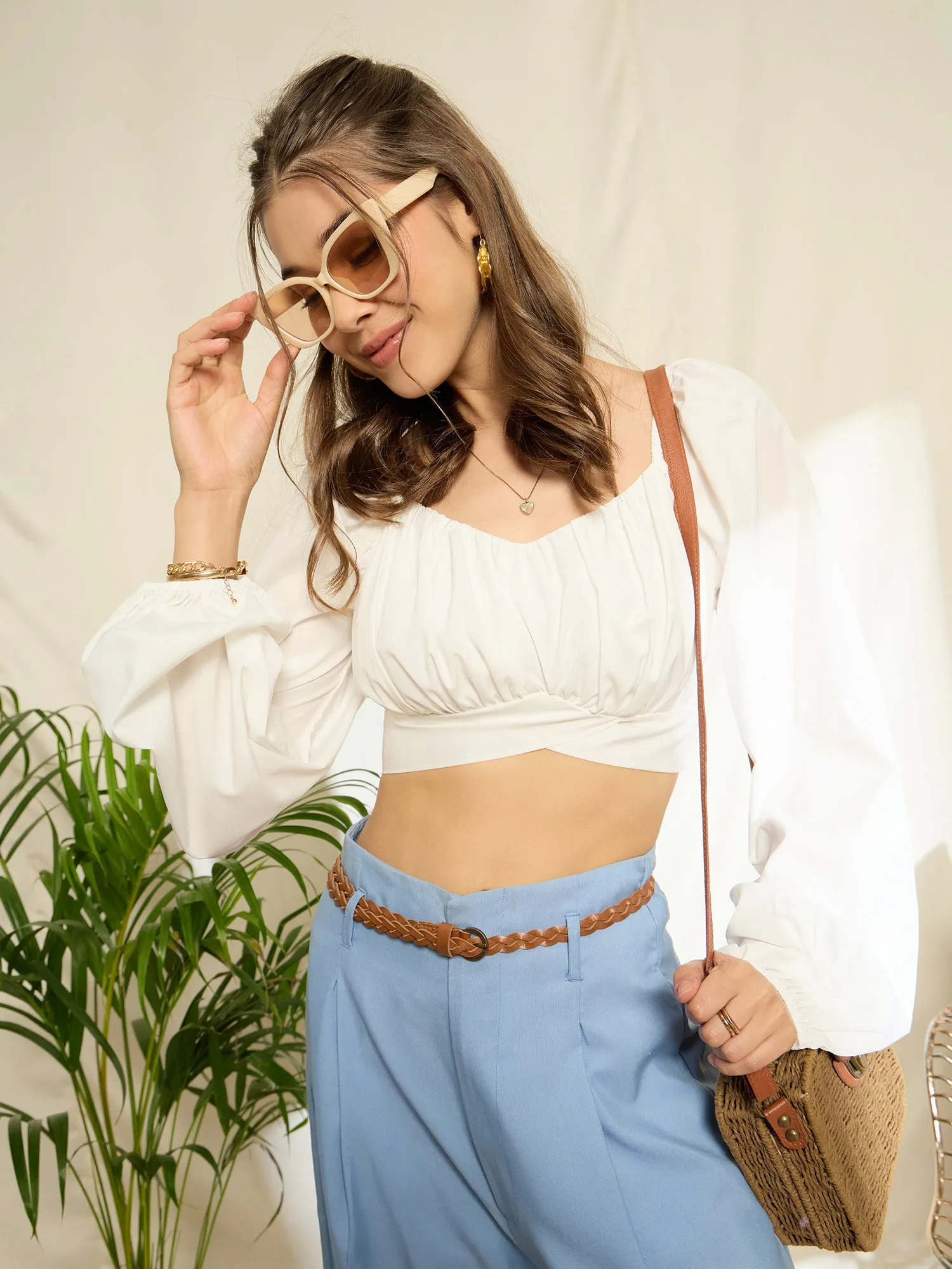 Berrylush Women White Solid Sweetheart Neck Bishop Sleeve Styled Back Crop Top