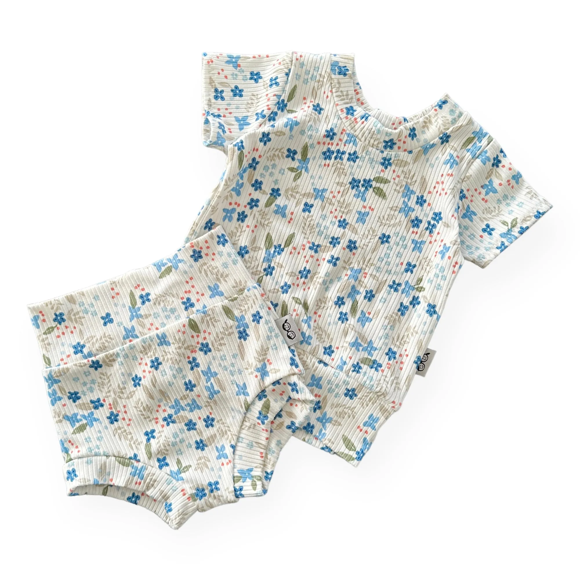 Blue Tone Dainty Flowers on White Ribbed Summer Lounge Set