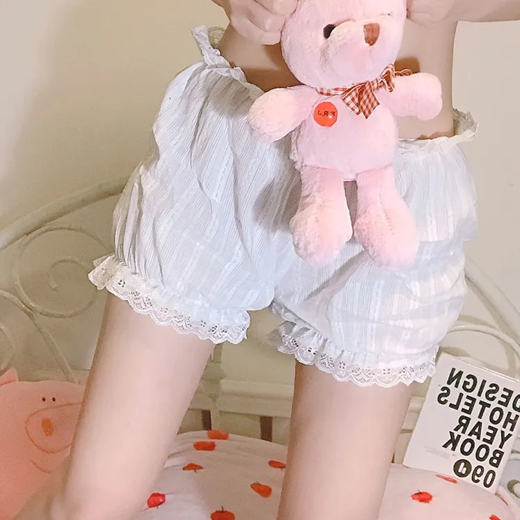 Cute Lace Top   Shorts Pajamas Two-Piece AD10403