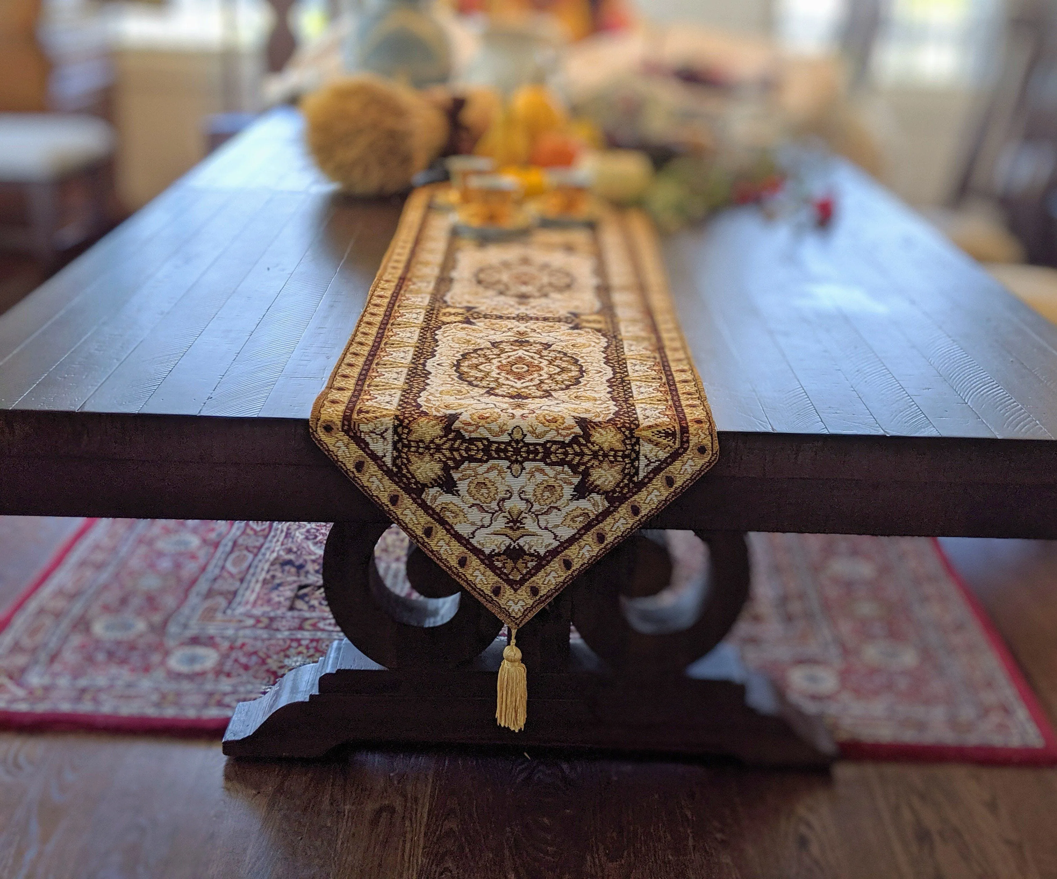 DaDa Bedding Set of 8 Pieces Persian Style Rug Golden Floral Table Woven Tapestry - 4 Placemats, 2 Table Runners, 2 Throw Pillow Covers (18119)