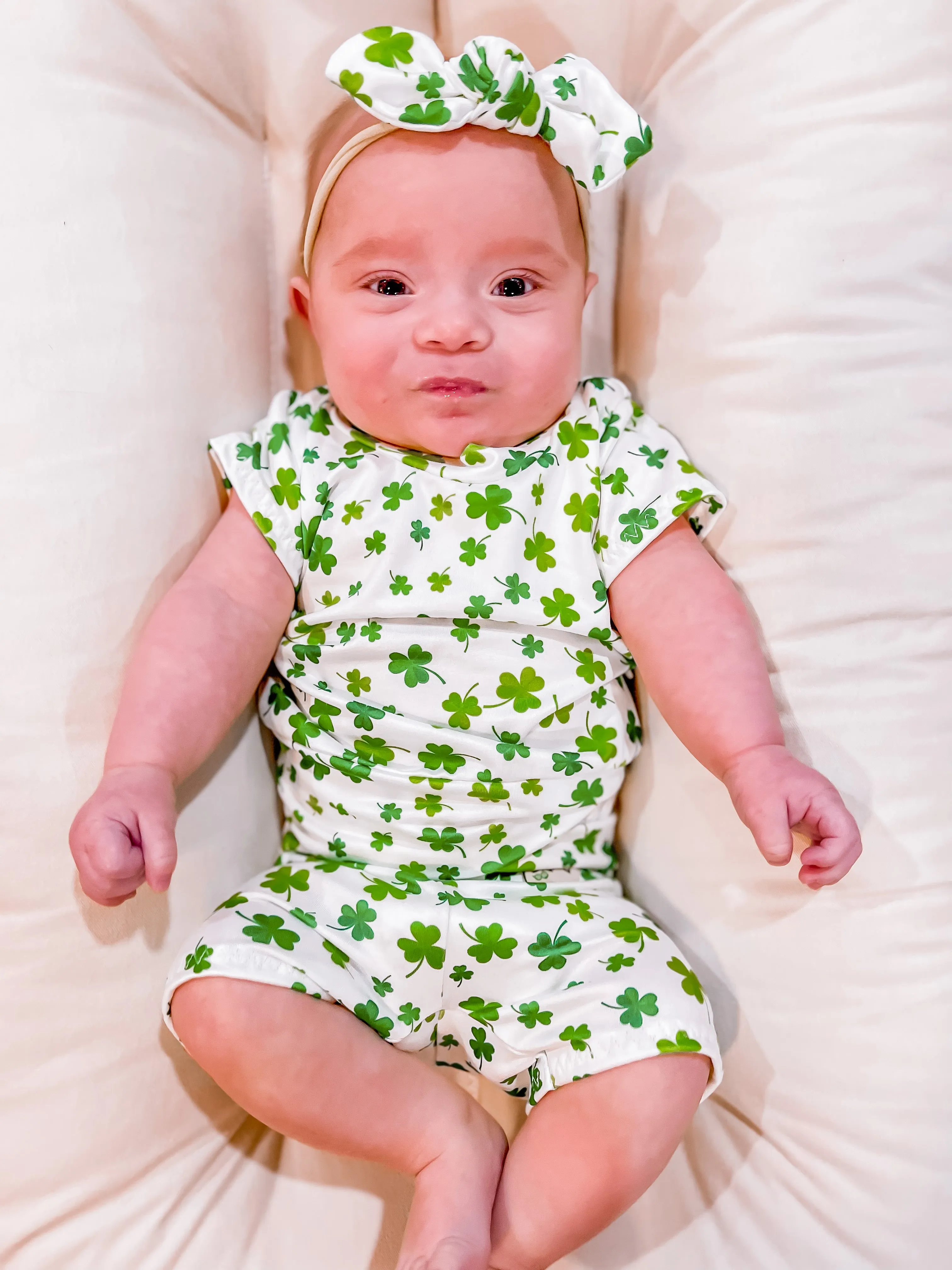 Dainty Shamrocks Biker Shorts Lounge Set