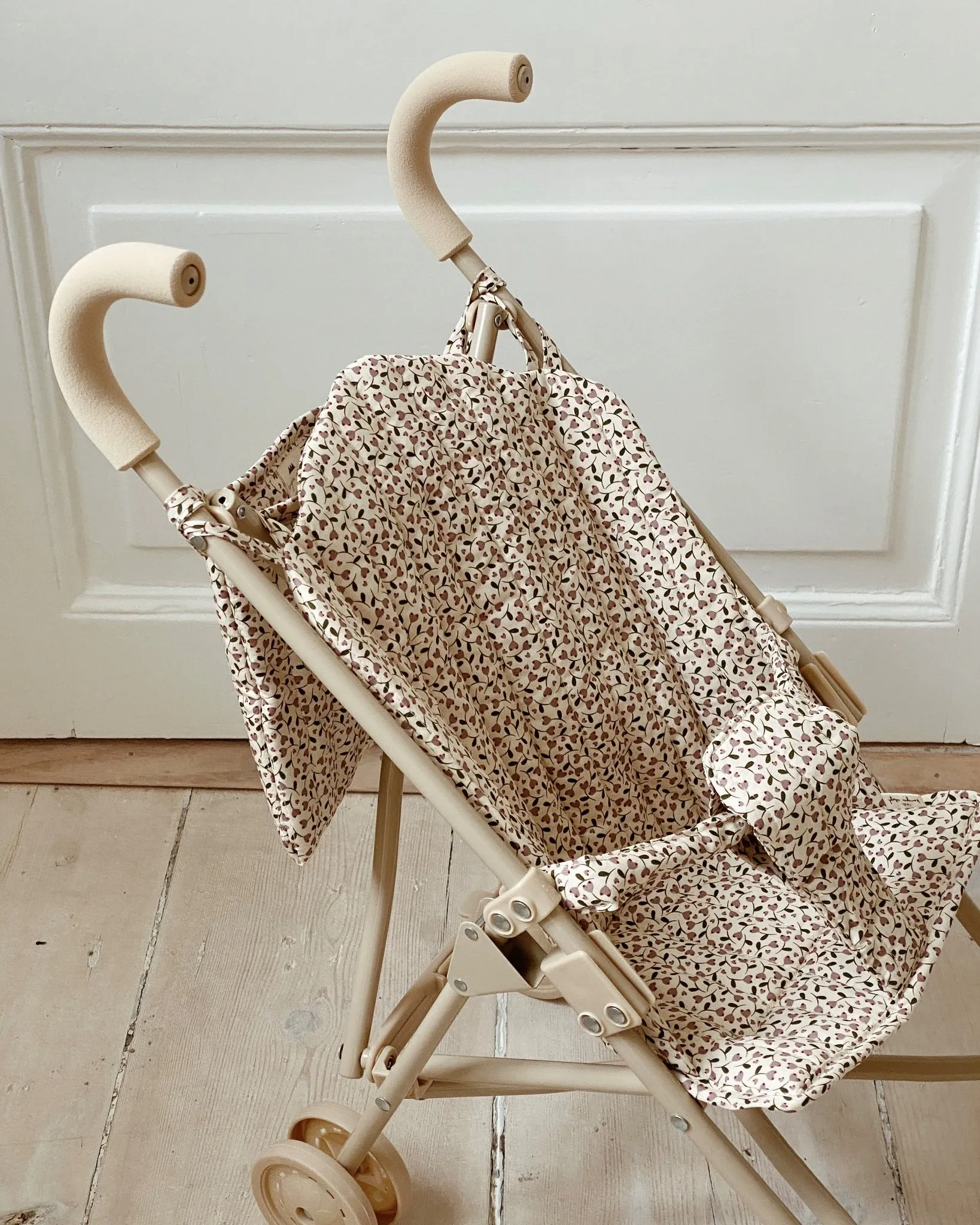 Doll Stroller - Milk Tank