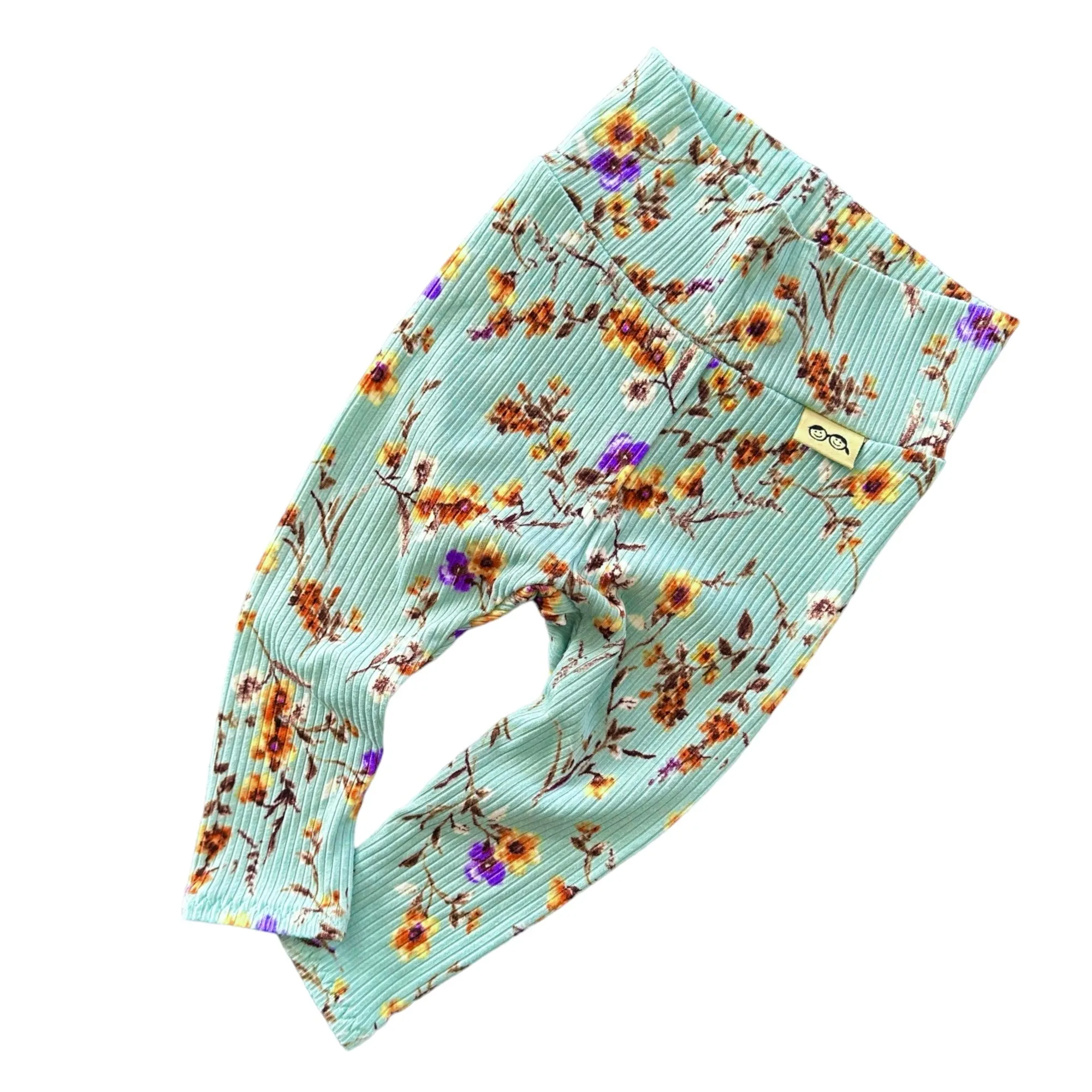 Dried Floral on Sage Ribbed Lounge Set