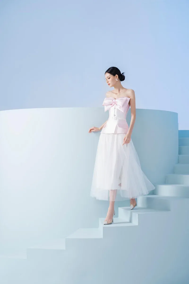 Early Spring 2023 new tube top bow top   skirt suit set- Amanha