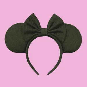 Evergreen Cable Knit Minnie Mouse Ears