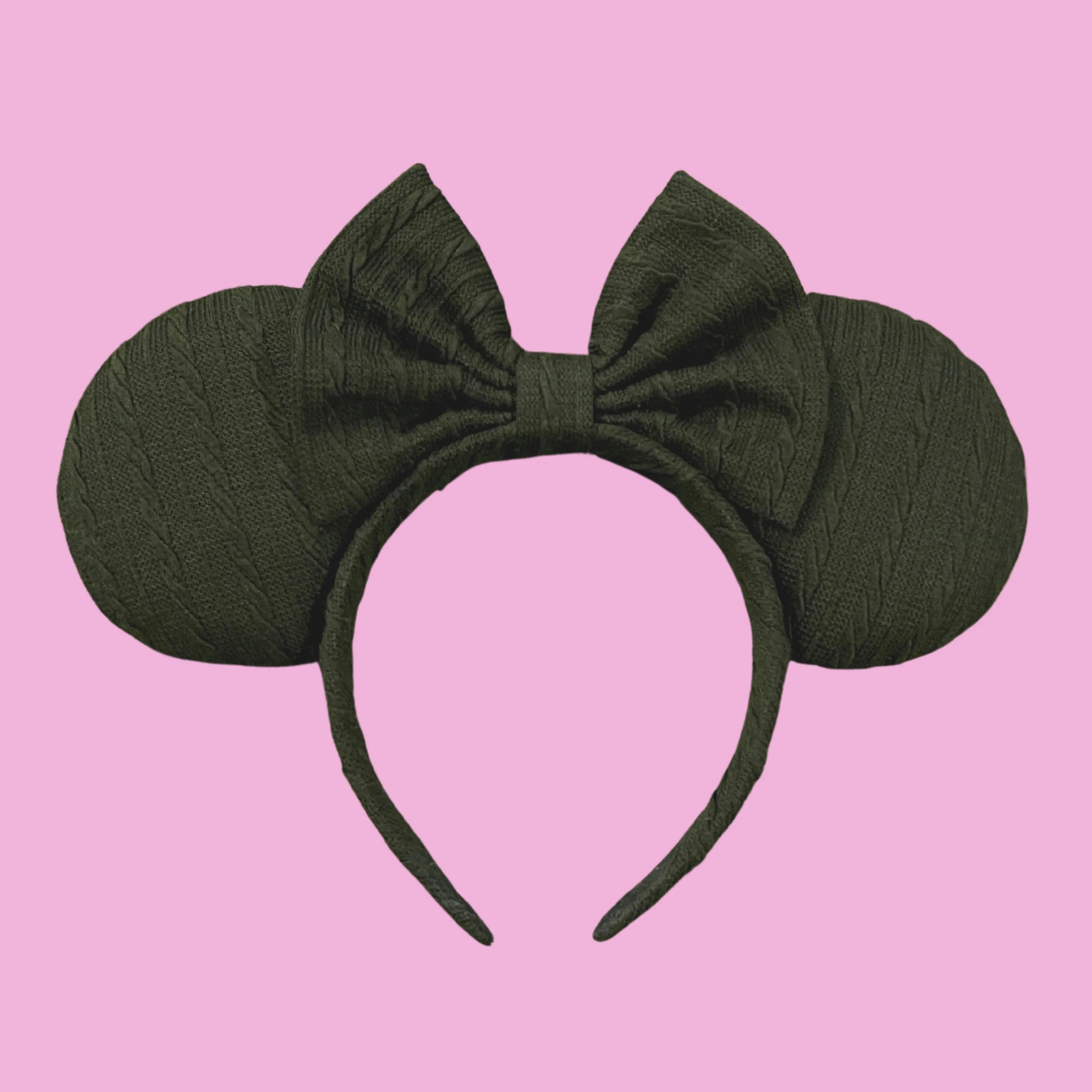 Evergreen Cable Knit Minnie Mouse Ears