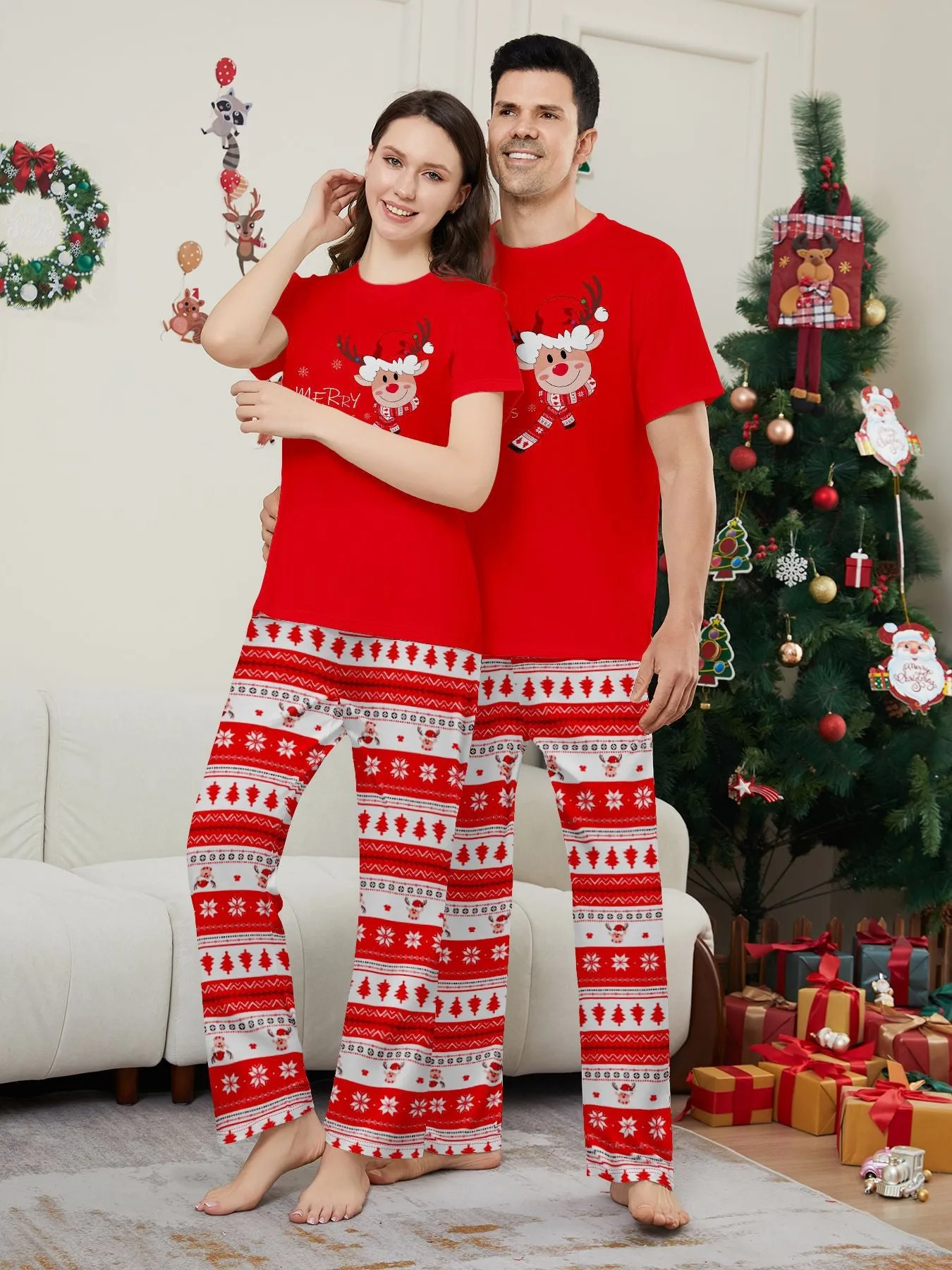 Fawn Printed Short Sleeve  Family Matching Christmas Pajamas Sets