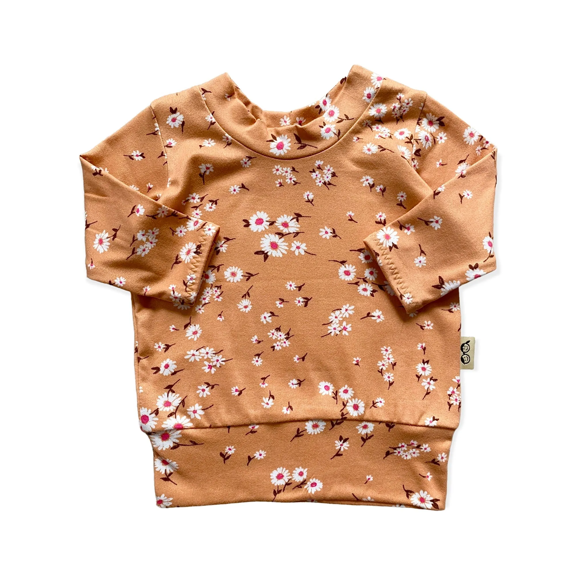Field of Daises on Camel Lounge Top