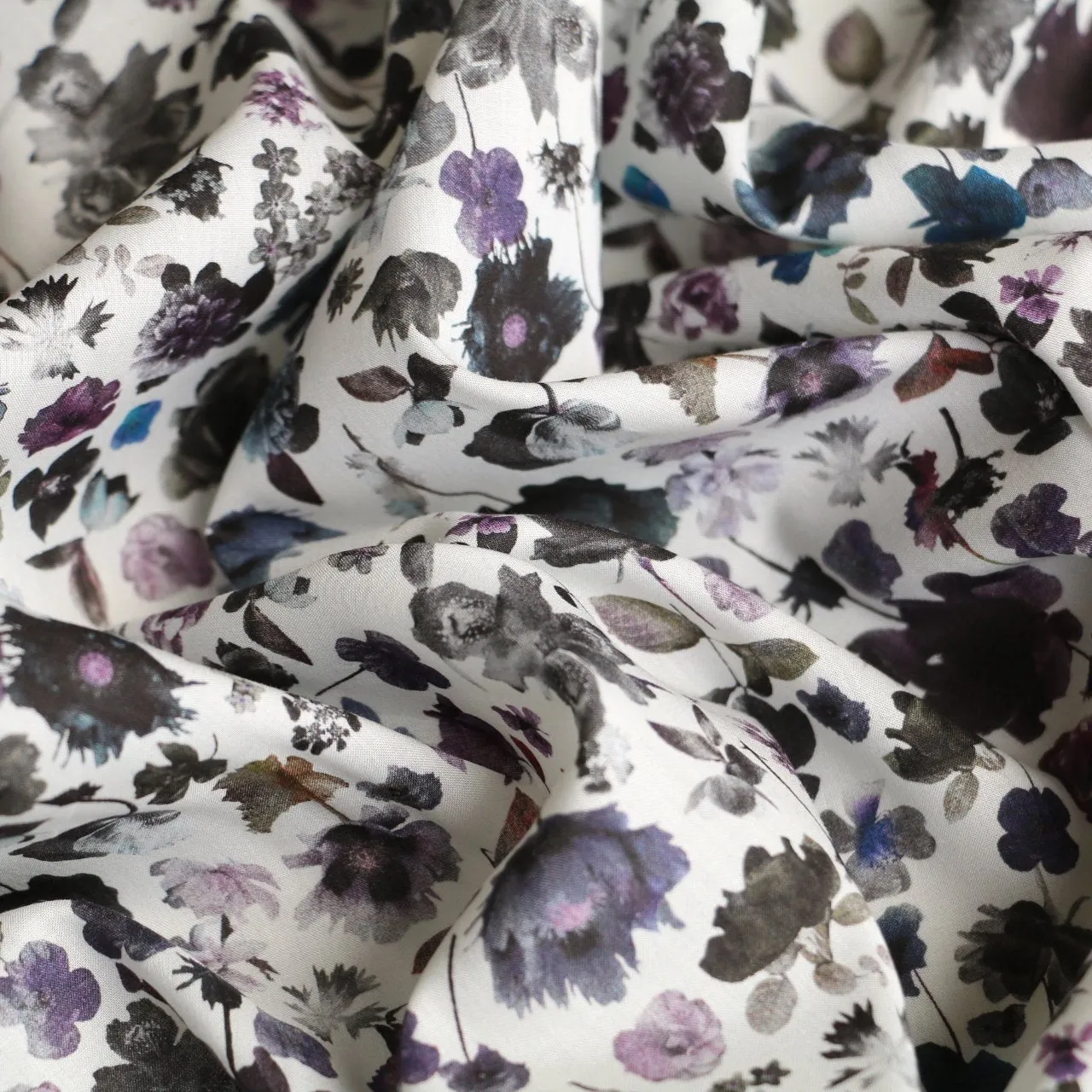 Floral Edit White - Liberty Tana Lawn™