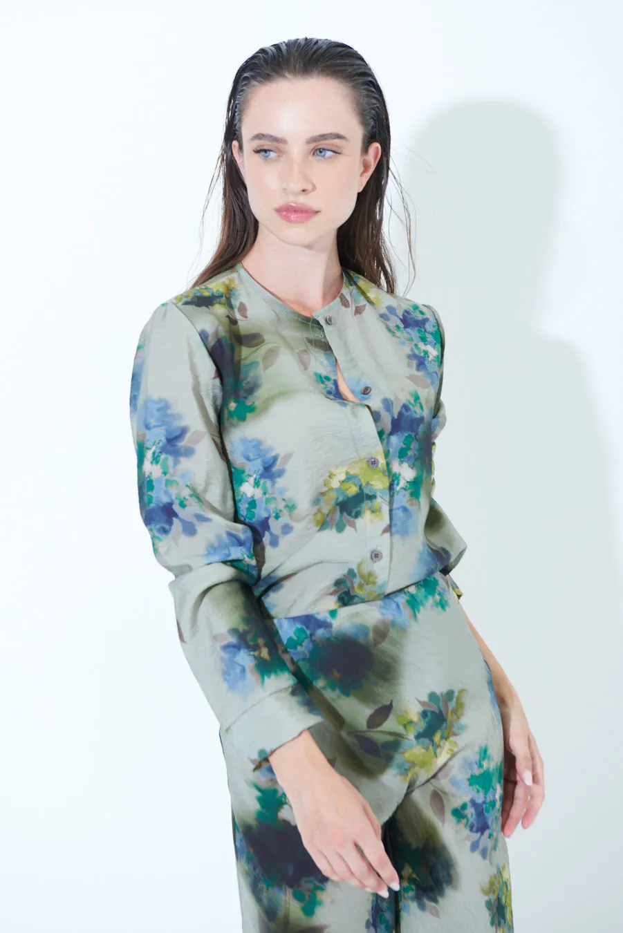 Floral print button-up blouse wholesale
