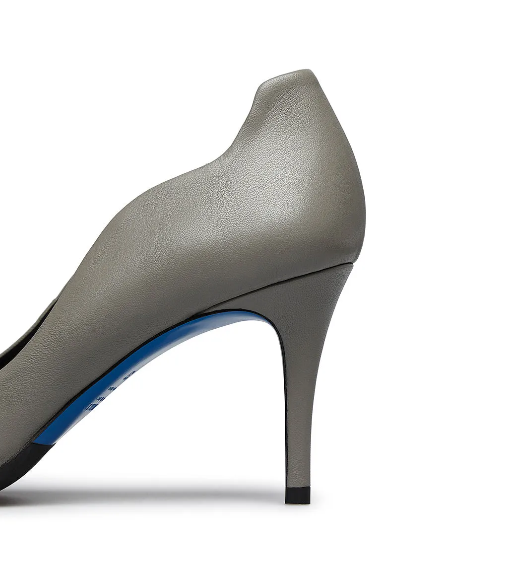 Grey nappa leather wave pump