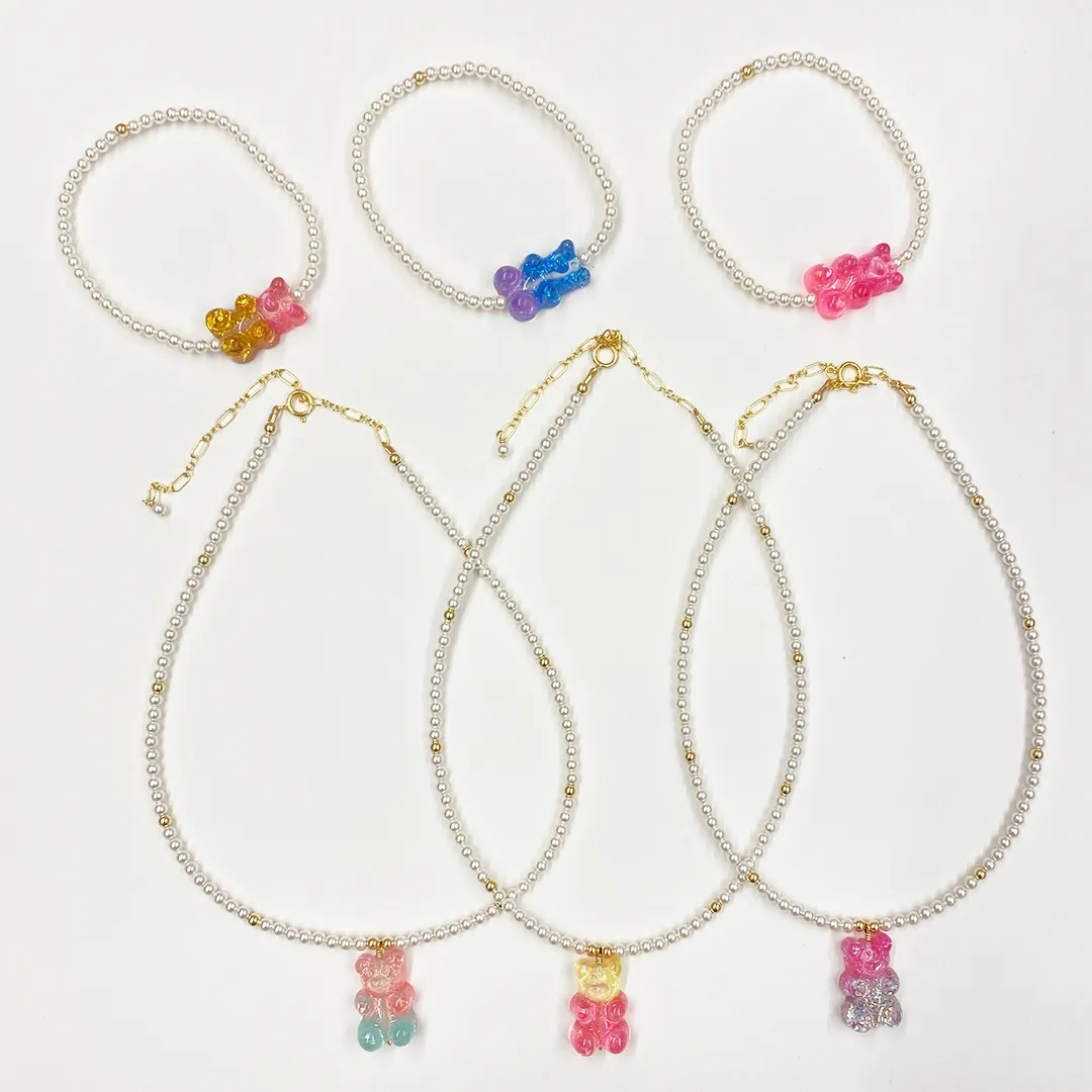Gummy Bear Pearl Bracelet - Cuddly