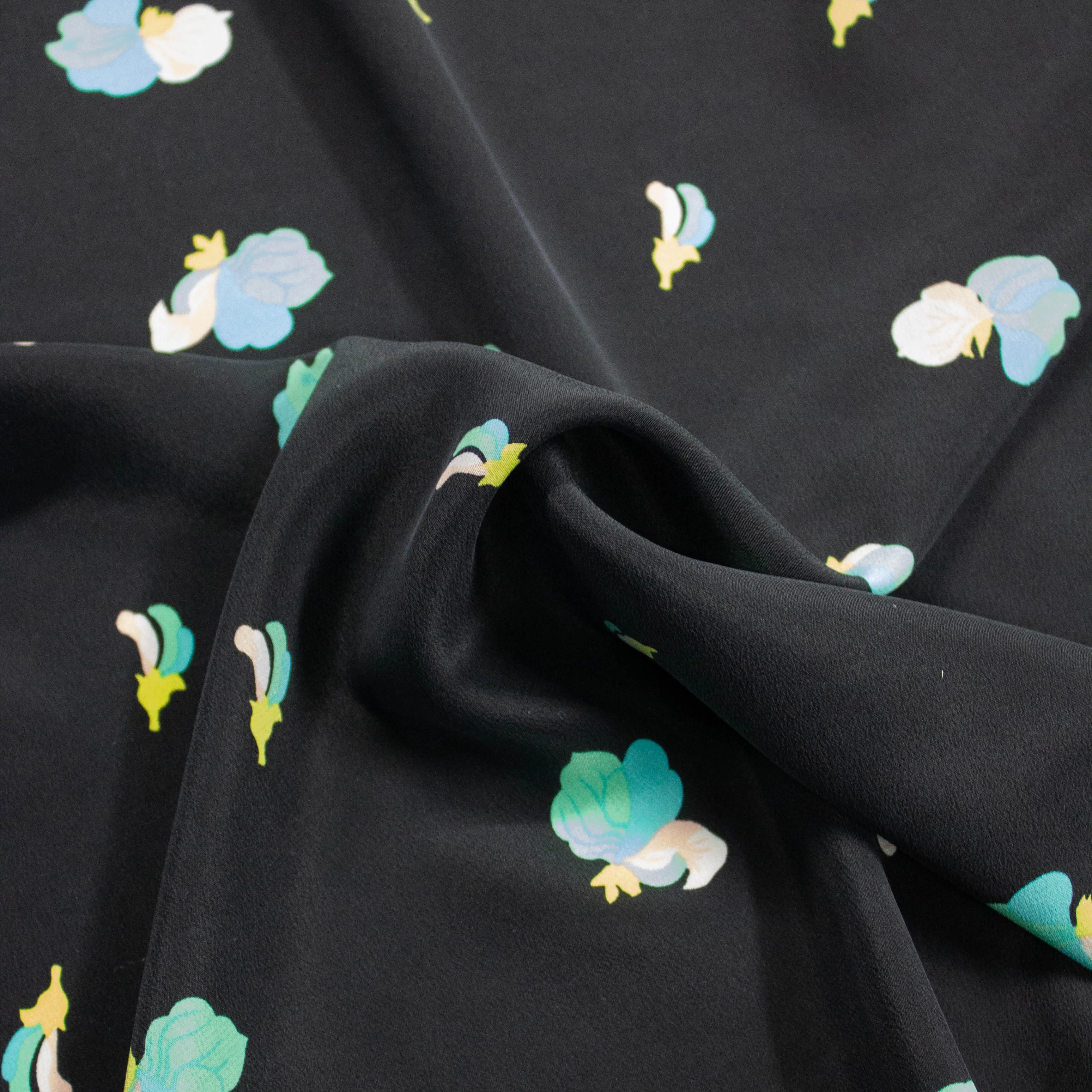 Iren Black Floral Silk Crepe de Chine SHOWROOM SAMPLE 34CM X 60CM