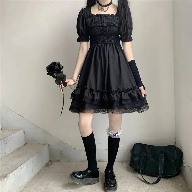 Japanese Fashionable Black Dress with Square Collar and Puff Sleeves