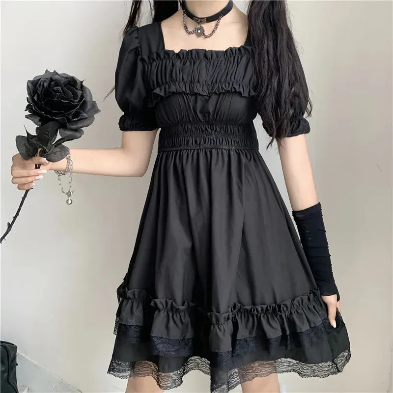 Japanese Fashionable Black Dress with Square Collar and Puff Sleeves