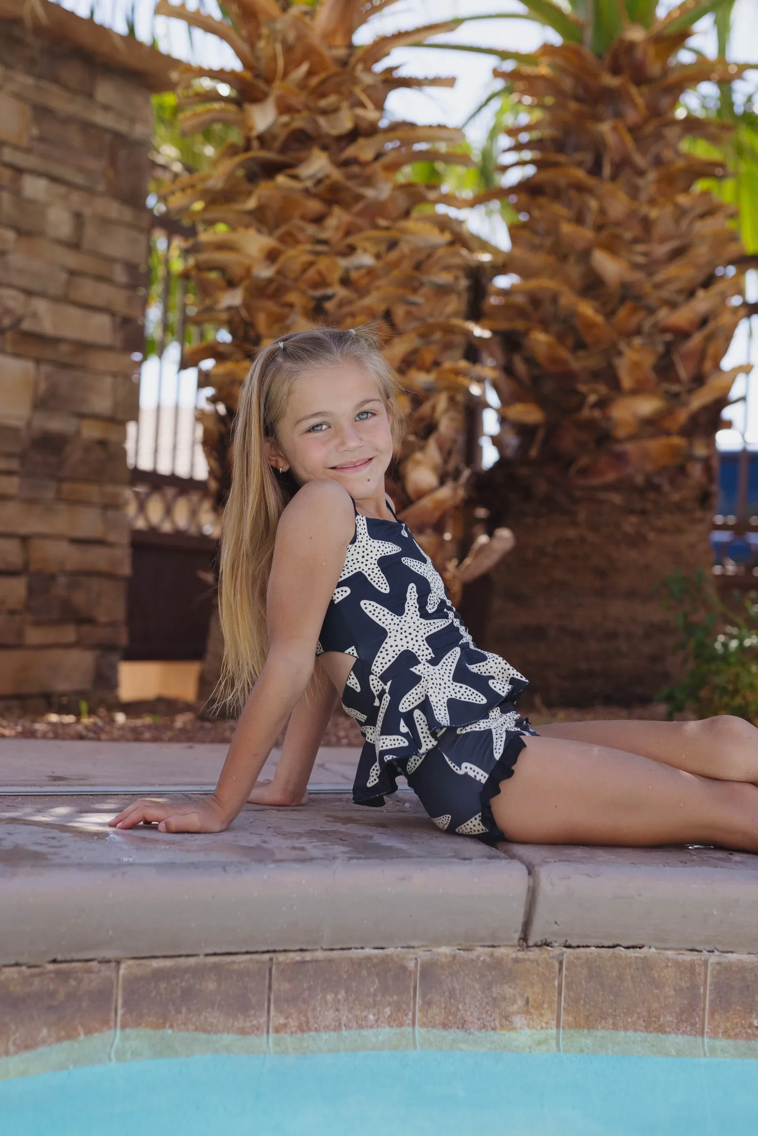 Little Girls Ava - Starfish Reversible Tankini - $38