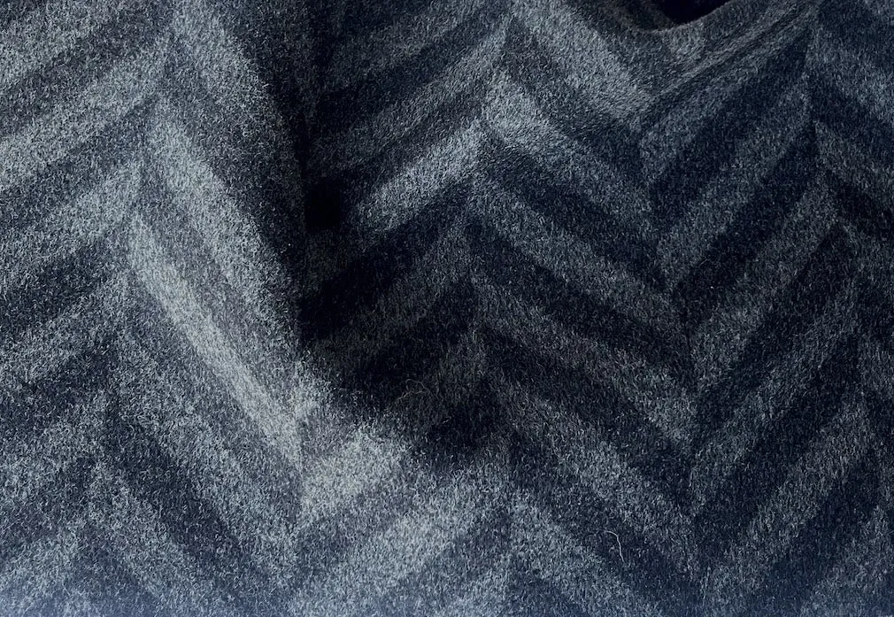 Mammoth Staggered Herringbone Cashmere Coating (Made in Italy)