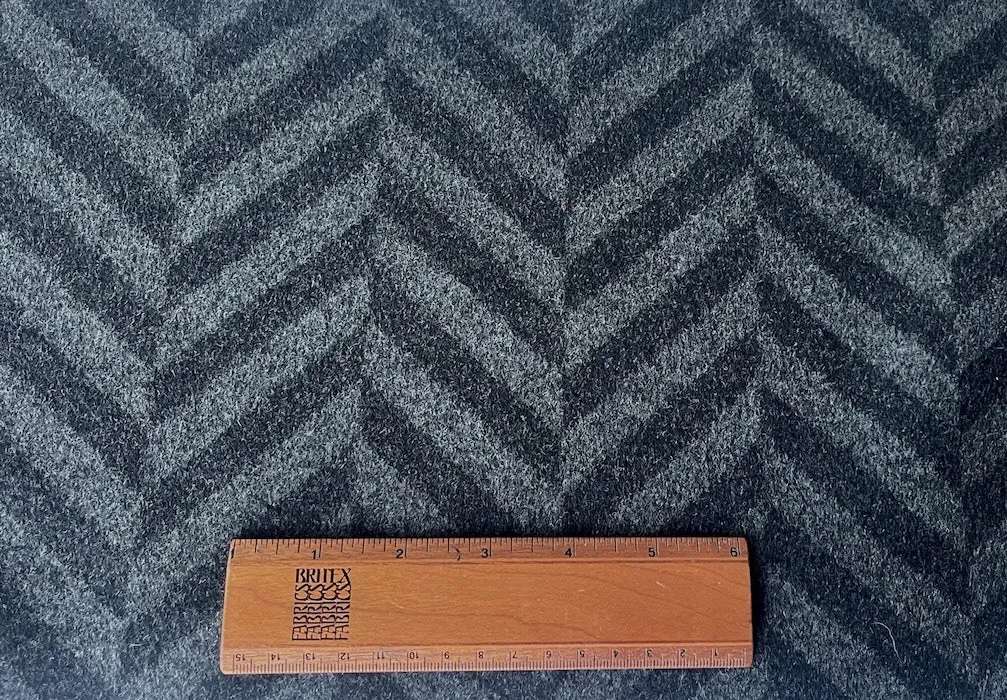 Mammoth Staggered Herringbone Cashmere Coating (Made in Italy)