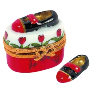 Mary Jane Shoes: Red Tulips