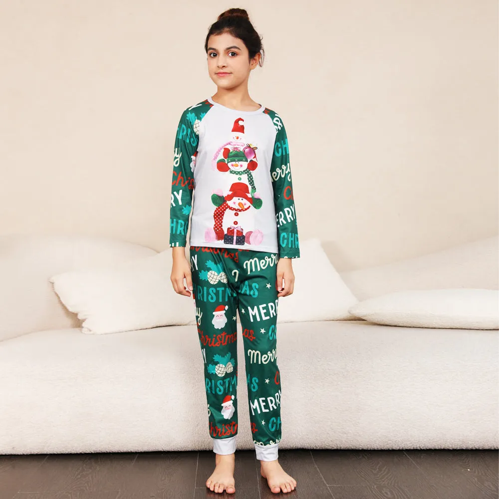 Merry Christmas cartoon pattern family pajamas set