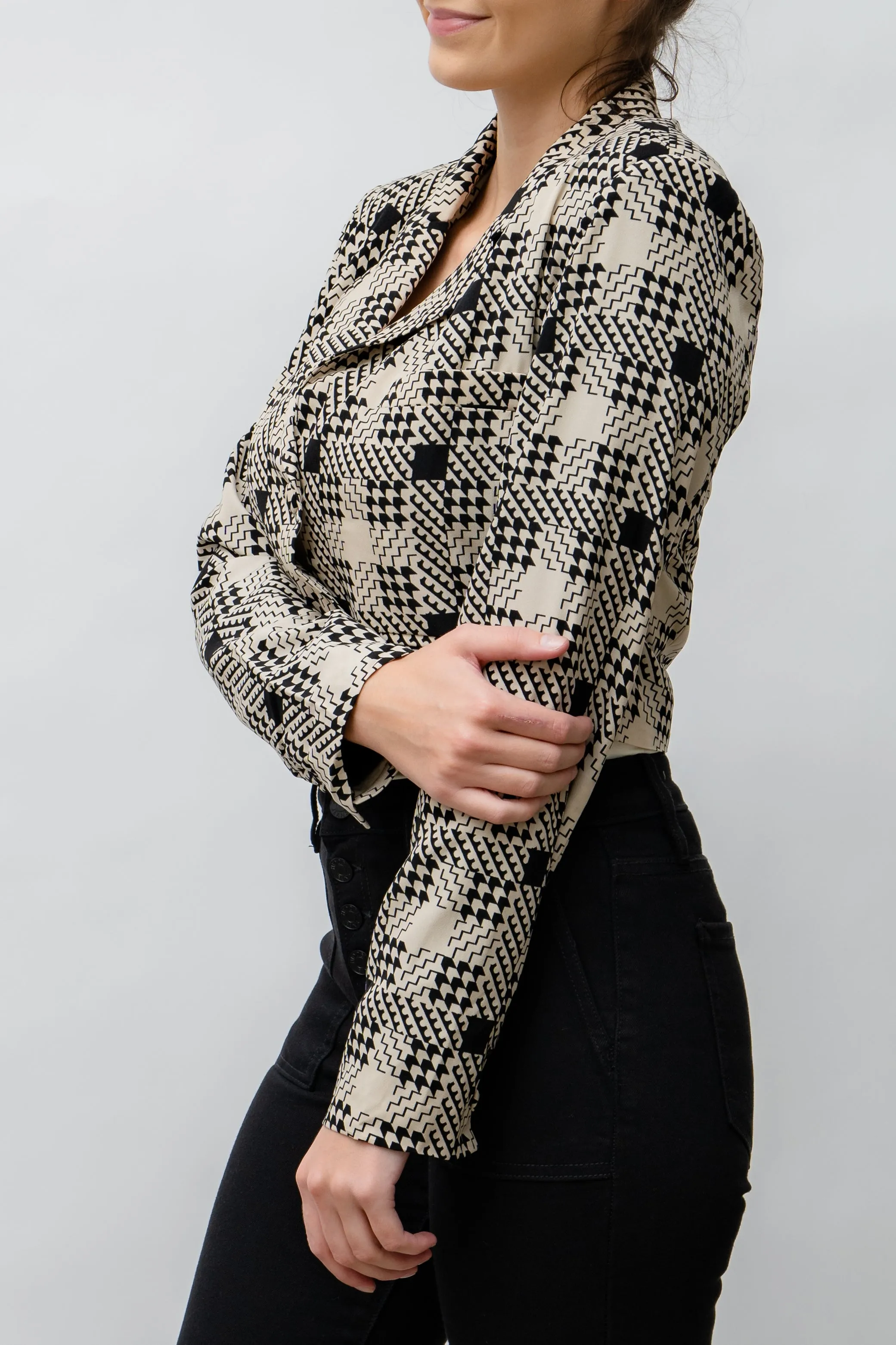 Odette Cropped Houndstooth Blazer