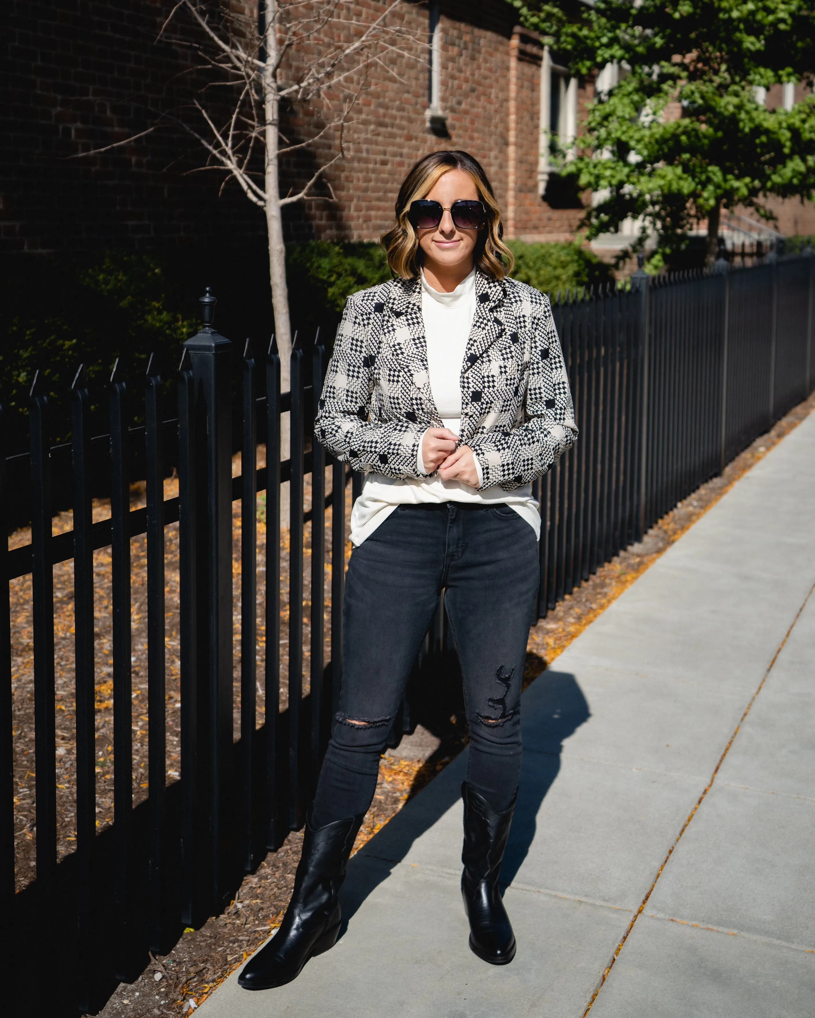 Odette Cropped Houndstooth Blazer