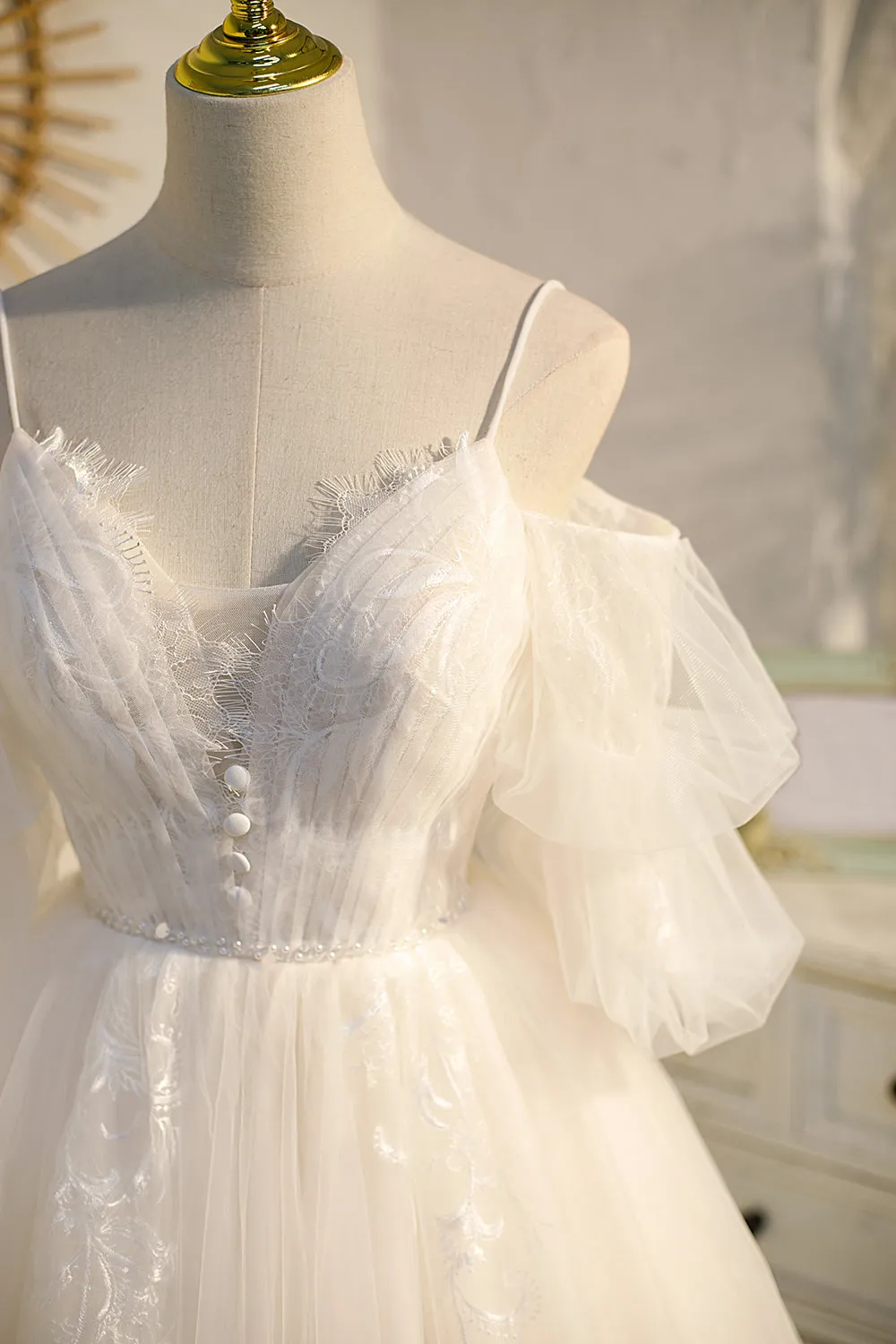 Off-the-shoulder A-Line V-Neck Lace Tulle Homecoming Dress
