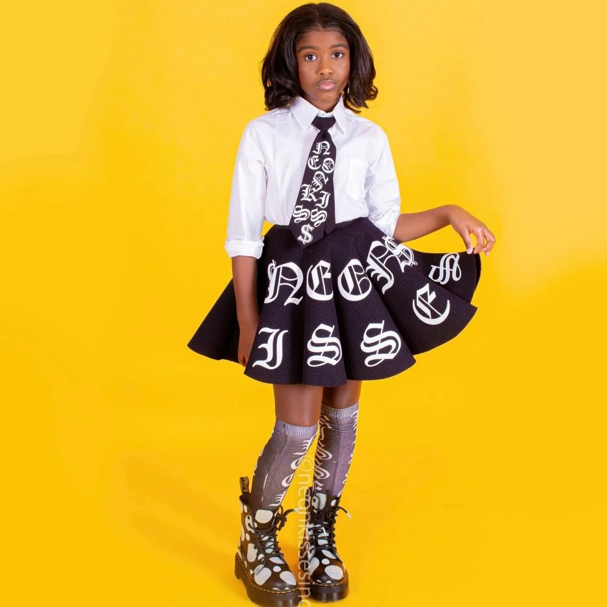 Old English Neo Skirt Set