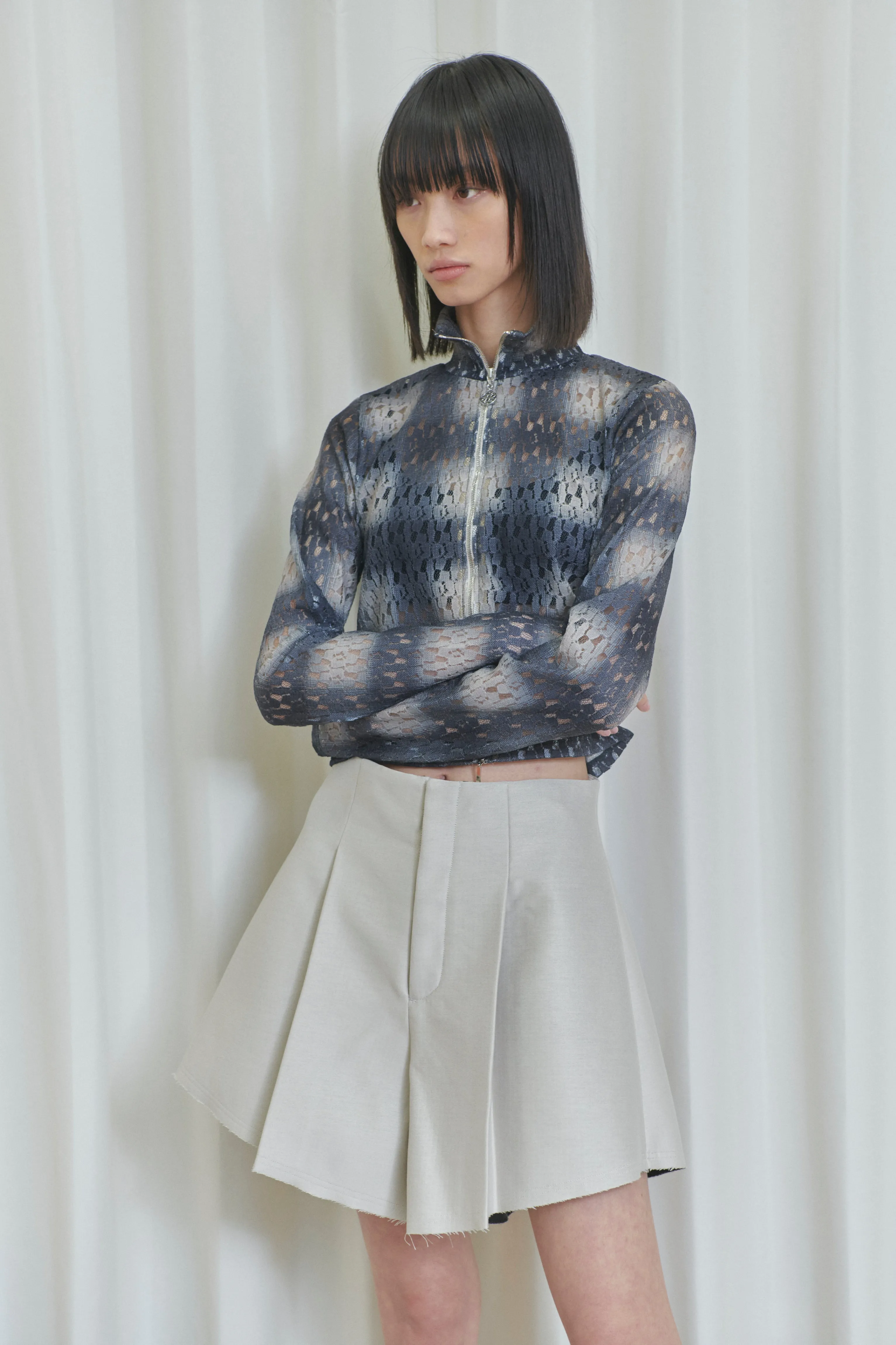 ombre checked lace tops