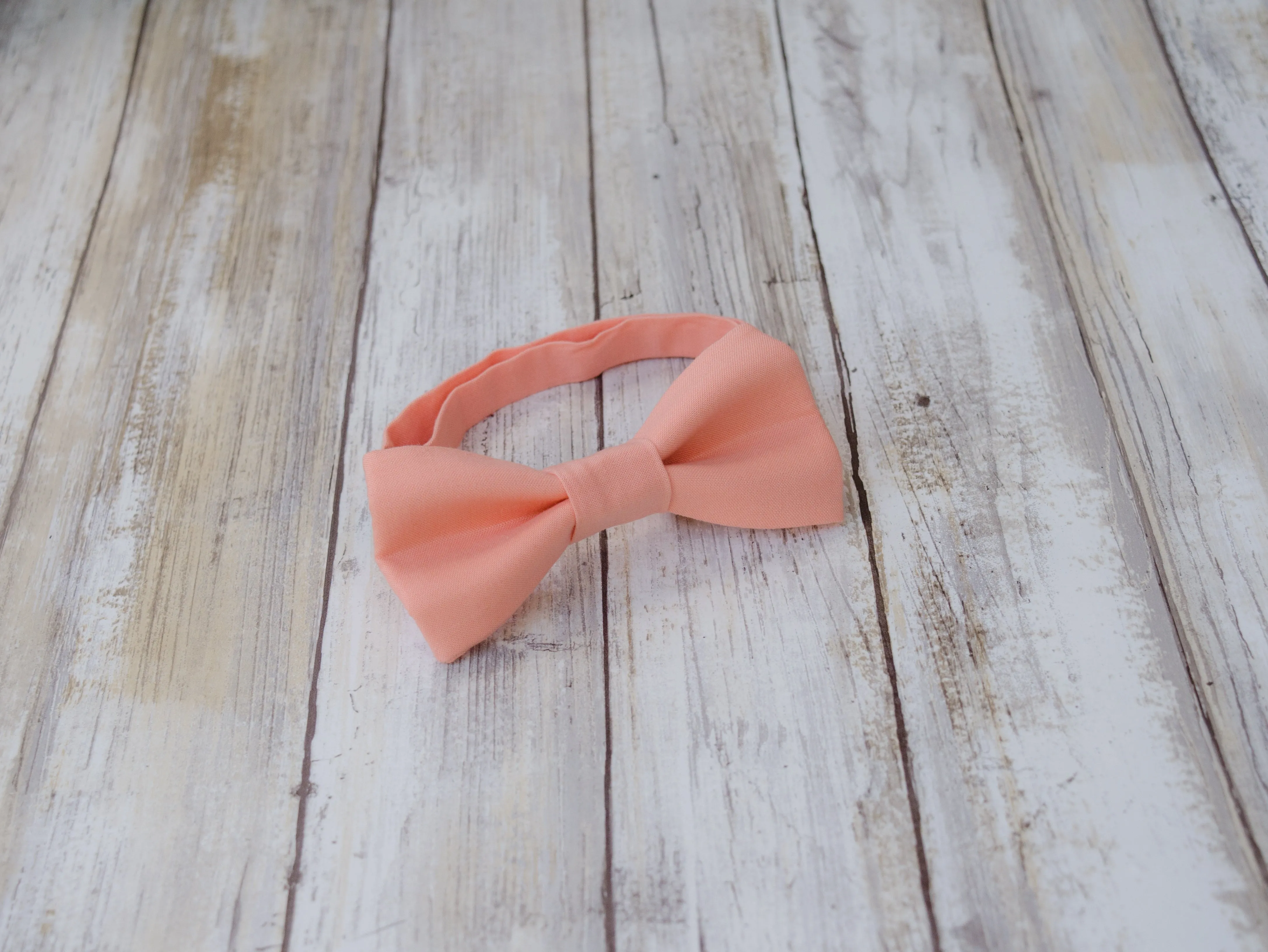 Peach Blossom Bow Tie (297)