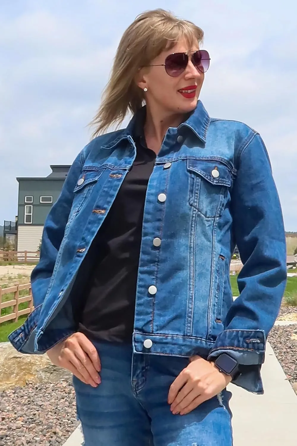 PEIQI Classic Jean Jacket for Women Basic Long Sleeve Button Down Denim Jackets