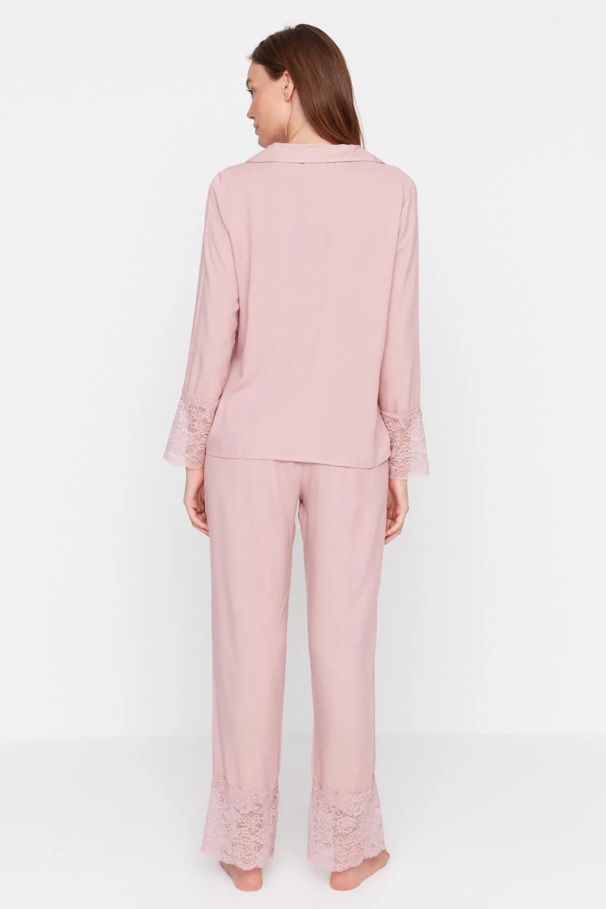 Powder Lace Detailed Woven Pajamas Set THMAW22PT0138