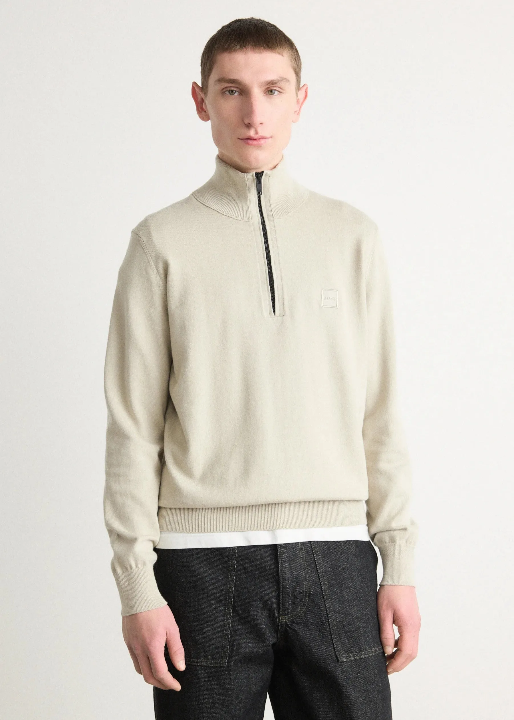 Pull camionneur BOSS beige en cachemire