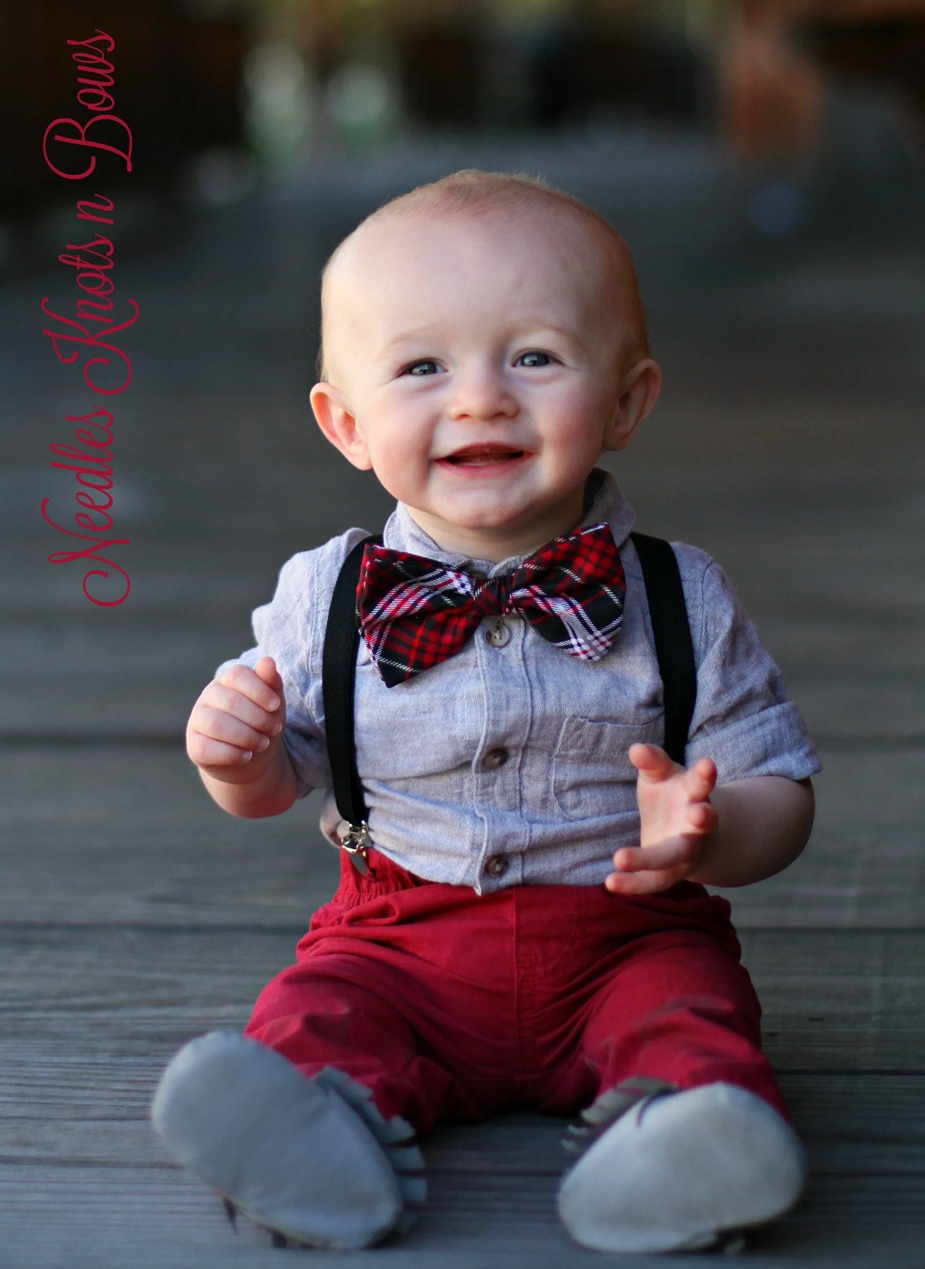 Red Black Scottish Tartan Plaid Bow Tie