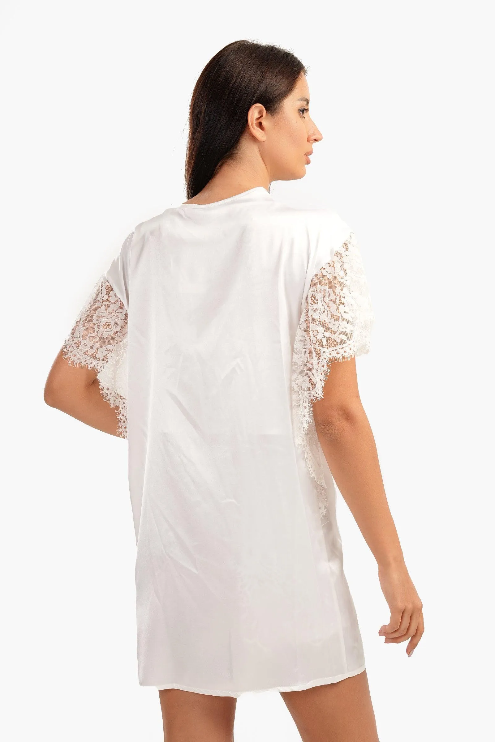 Robe with Lace Short Sleeves