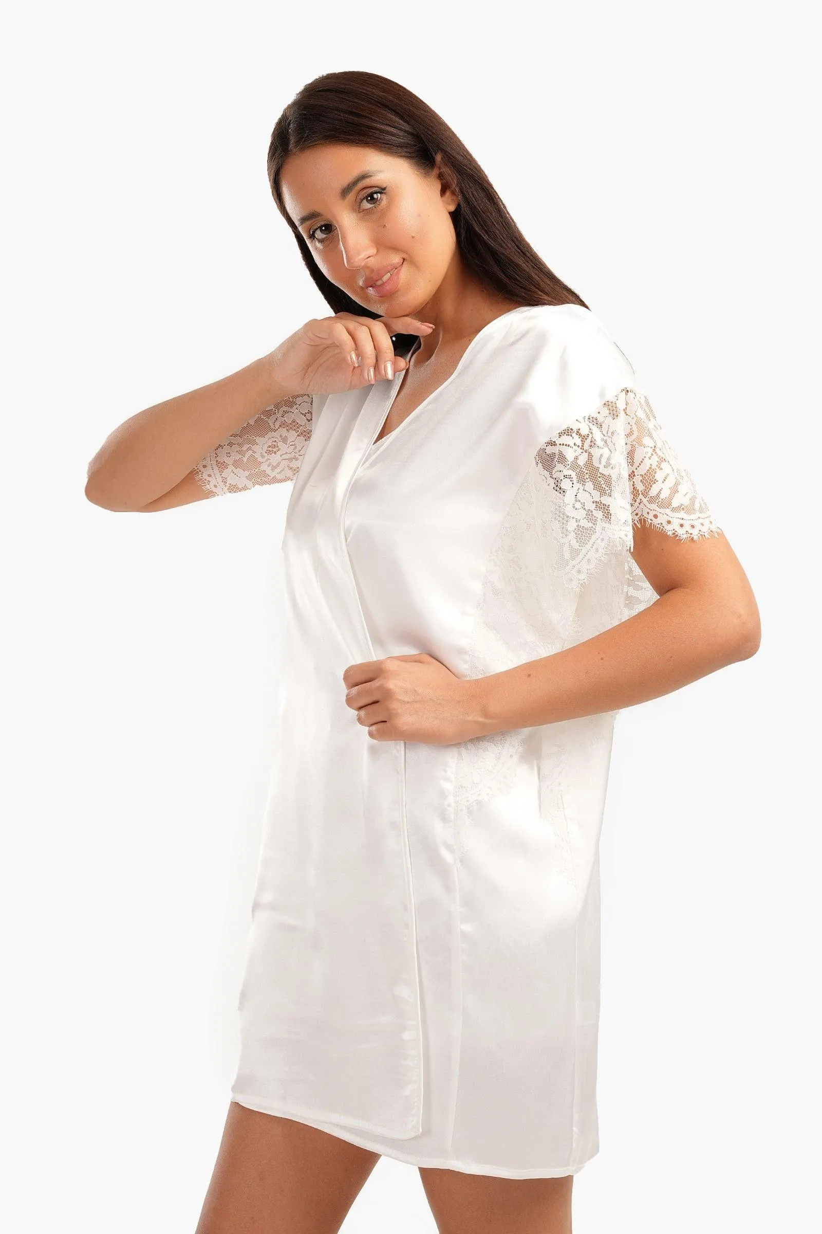 Robe with Lace Short Sleeves