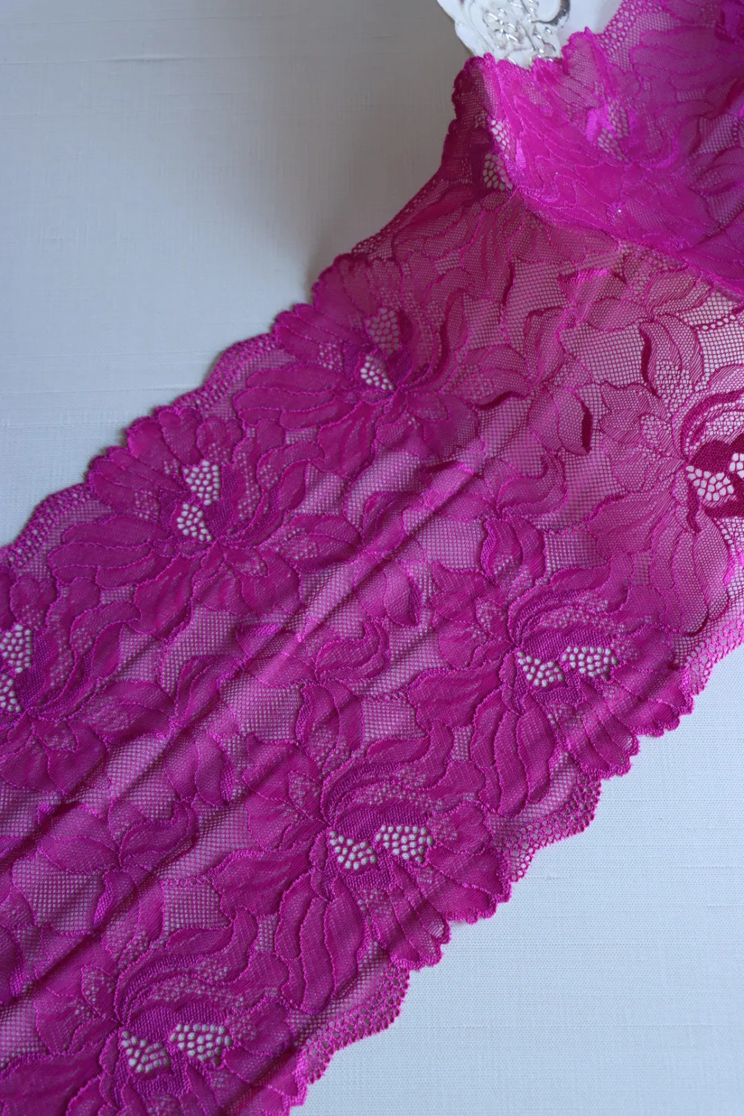 Rocksteady 8.5" Wide Stretch Lace