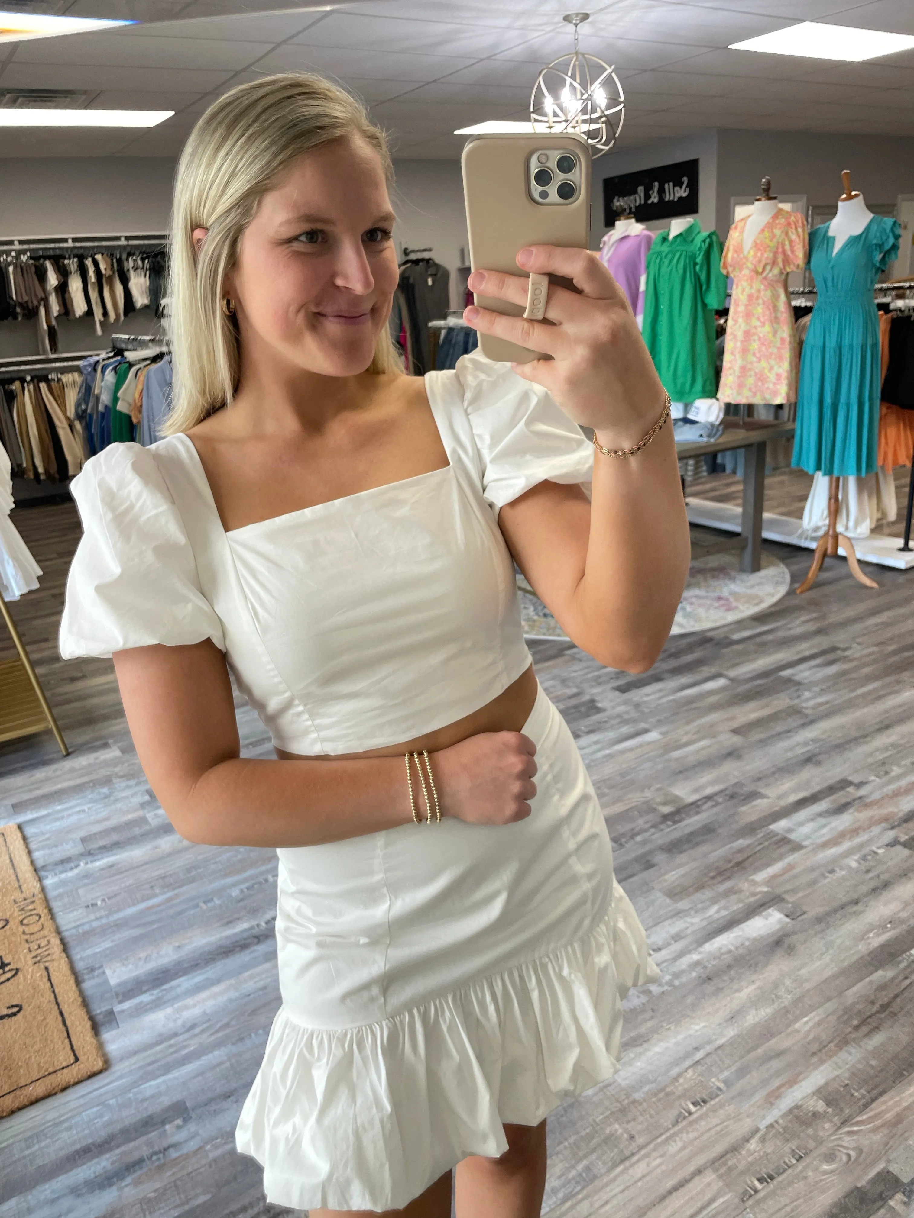 Ruffle Puff Sleeve Top - White