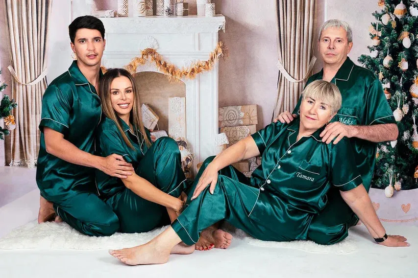 Satin Familly Matching Holiday Pajamas S L - vinyl monotype