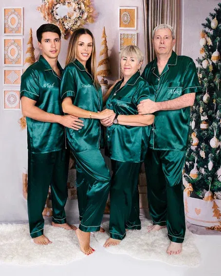 Satin Familly Matching Holiday Pajamas S L - vinyl monotype